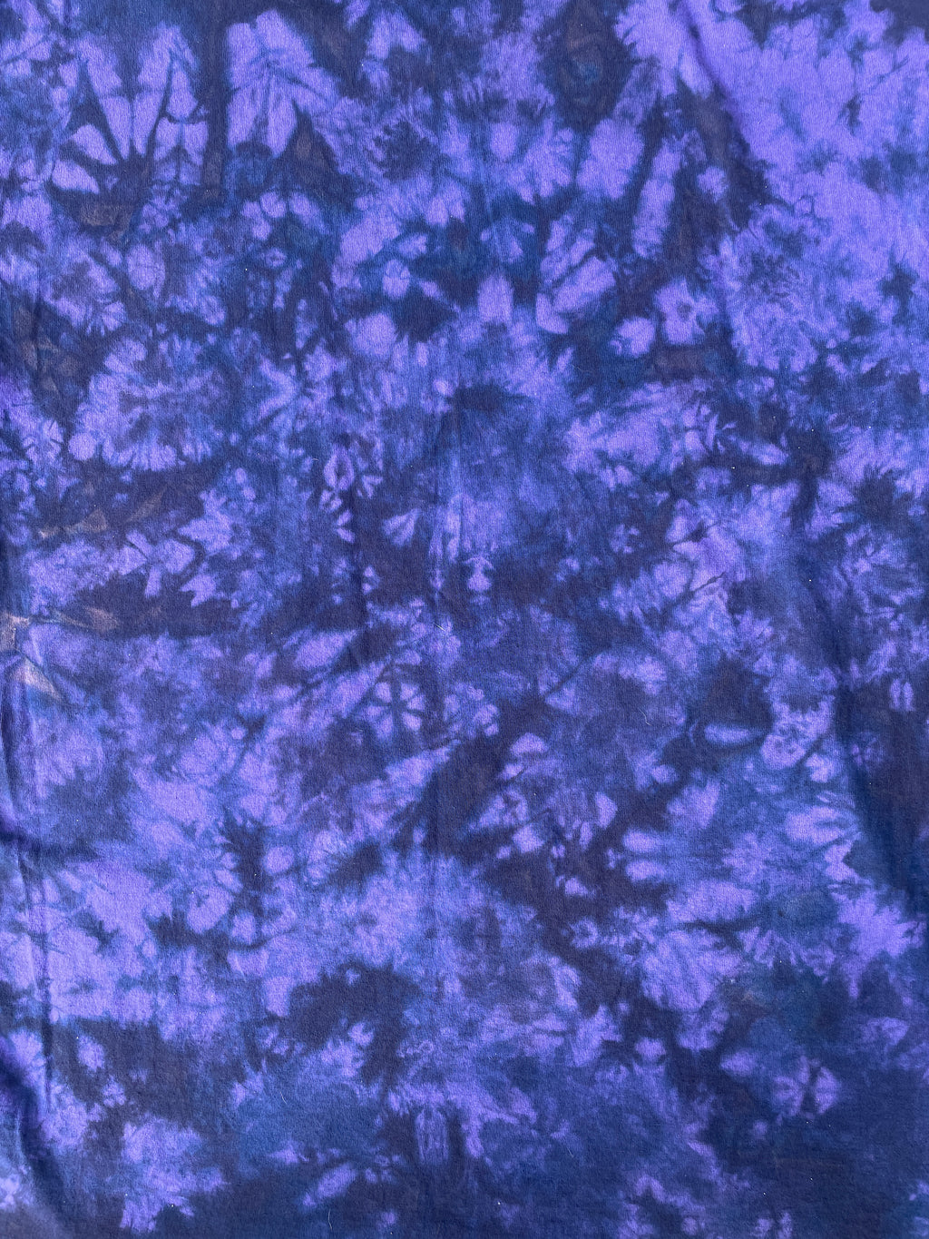 Hand-Printed Skeleton Heart Hands Black and Purple Tie Dye Short Sleeve T-Shirt | Men's Size XL