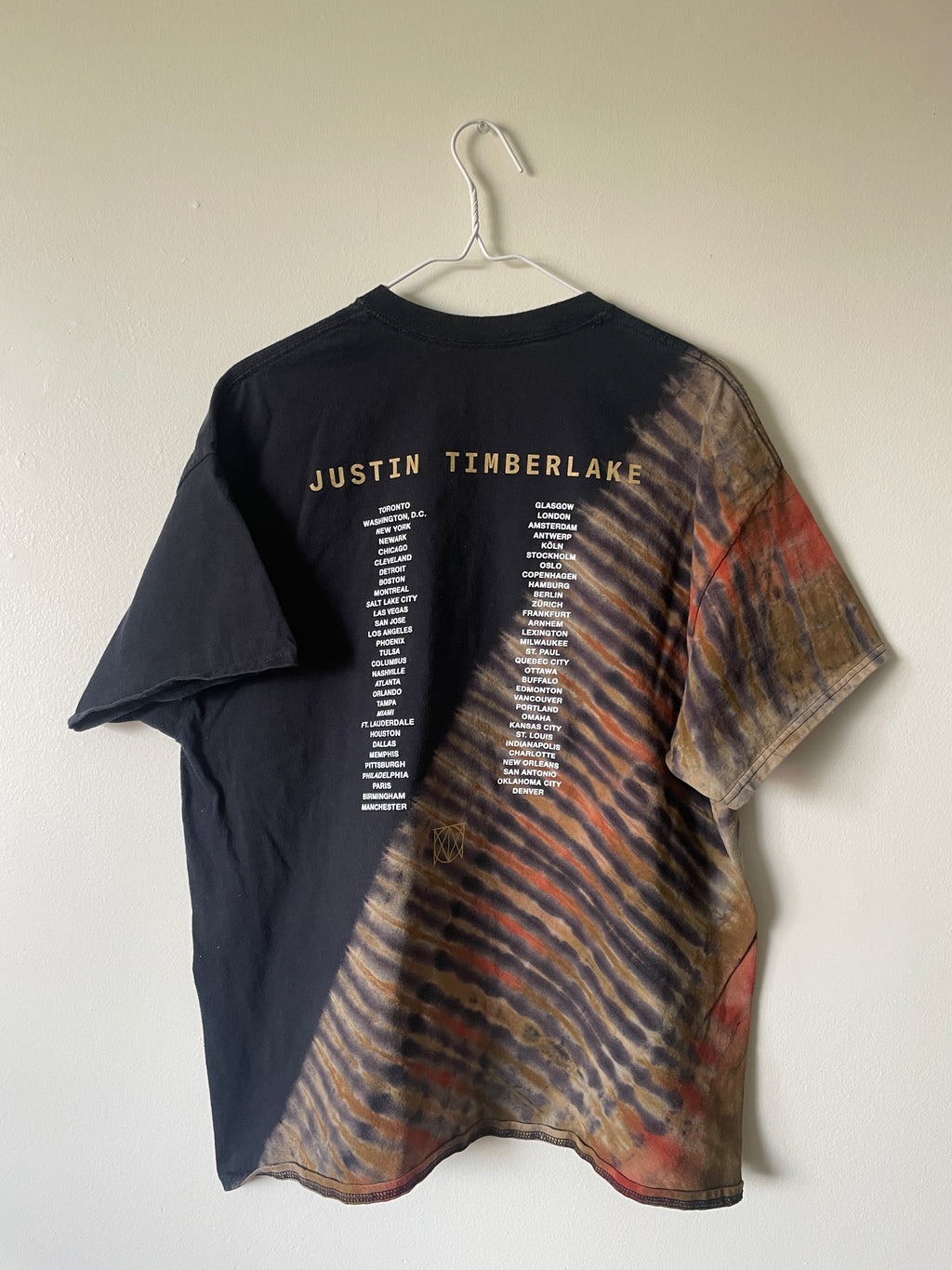 Justin Timberlake Man of the Woods 2018 Tour Handmade Tie Dye Short Sleeve T-Shirt | One-Of-a-Kind Upcycled Black, Tan, and Orange Pleated Top | Men's XL