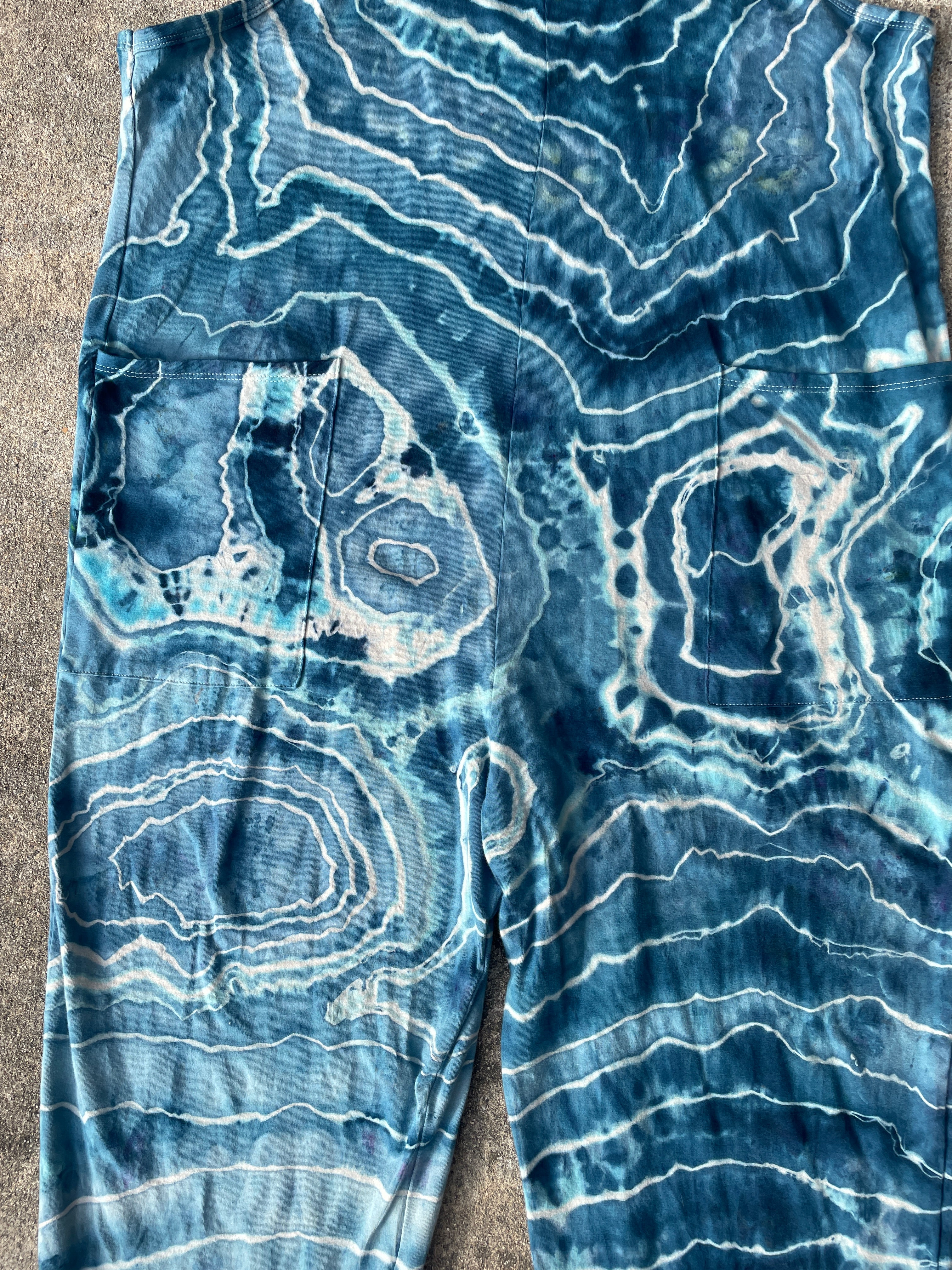 Blue Waves Tie Dye Jumpsuit | Women's Size Large/XL | Blue and White Geode Jumper