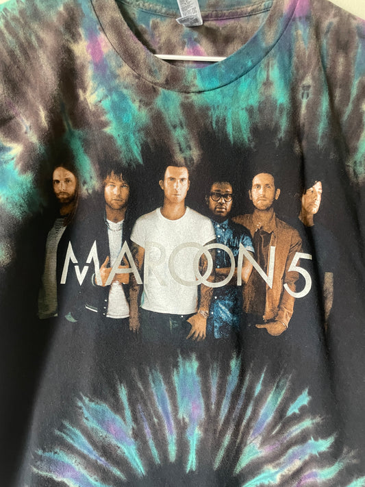 Maroon 5 V Tour 2016 Handmade Tie Dye Short Sleeve T-Shirt | One-Of-a-Kind Upcycled Black, Purple, and Blue Spiral Top | Men's Medium