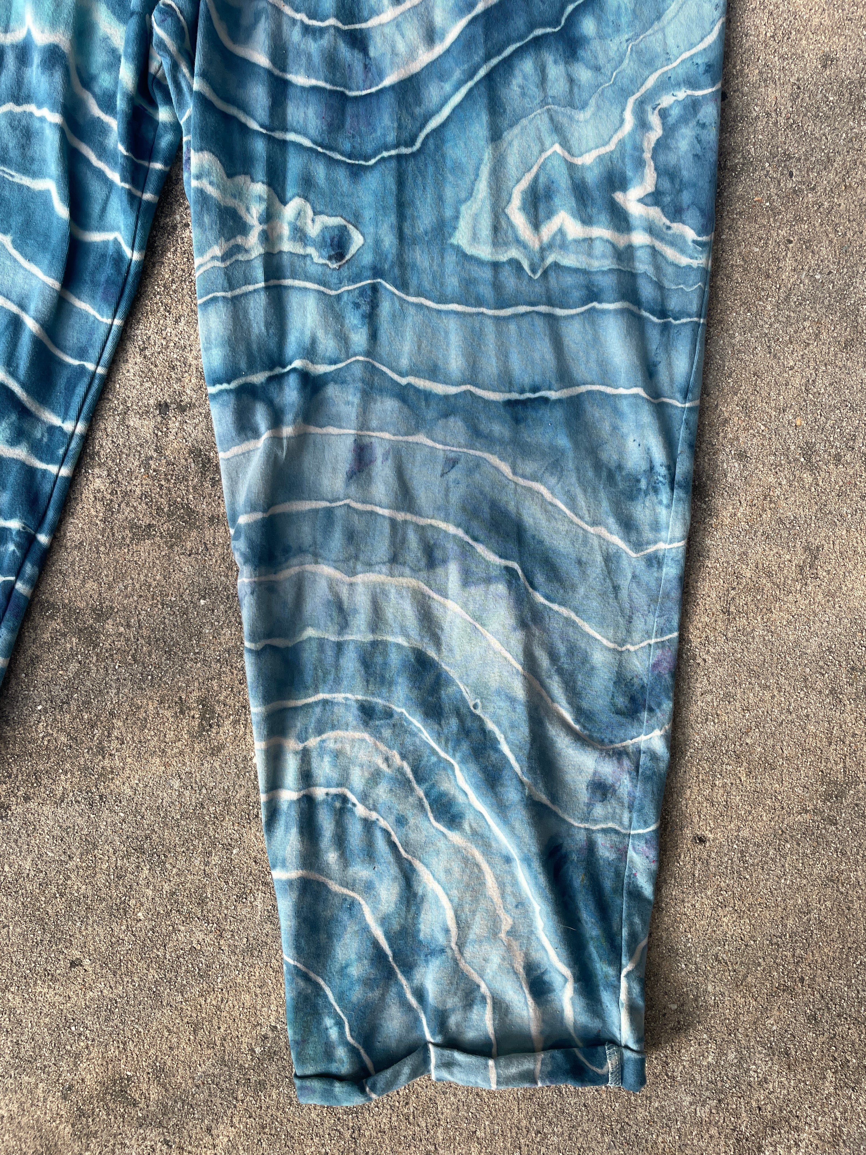Blue Waves Tie Dye Jumpsuit | Women's Size Large/XL | Blue and White Geode Jumper