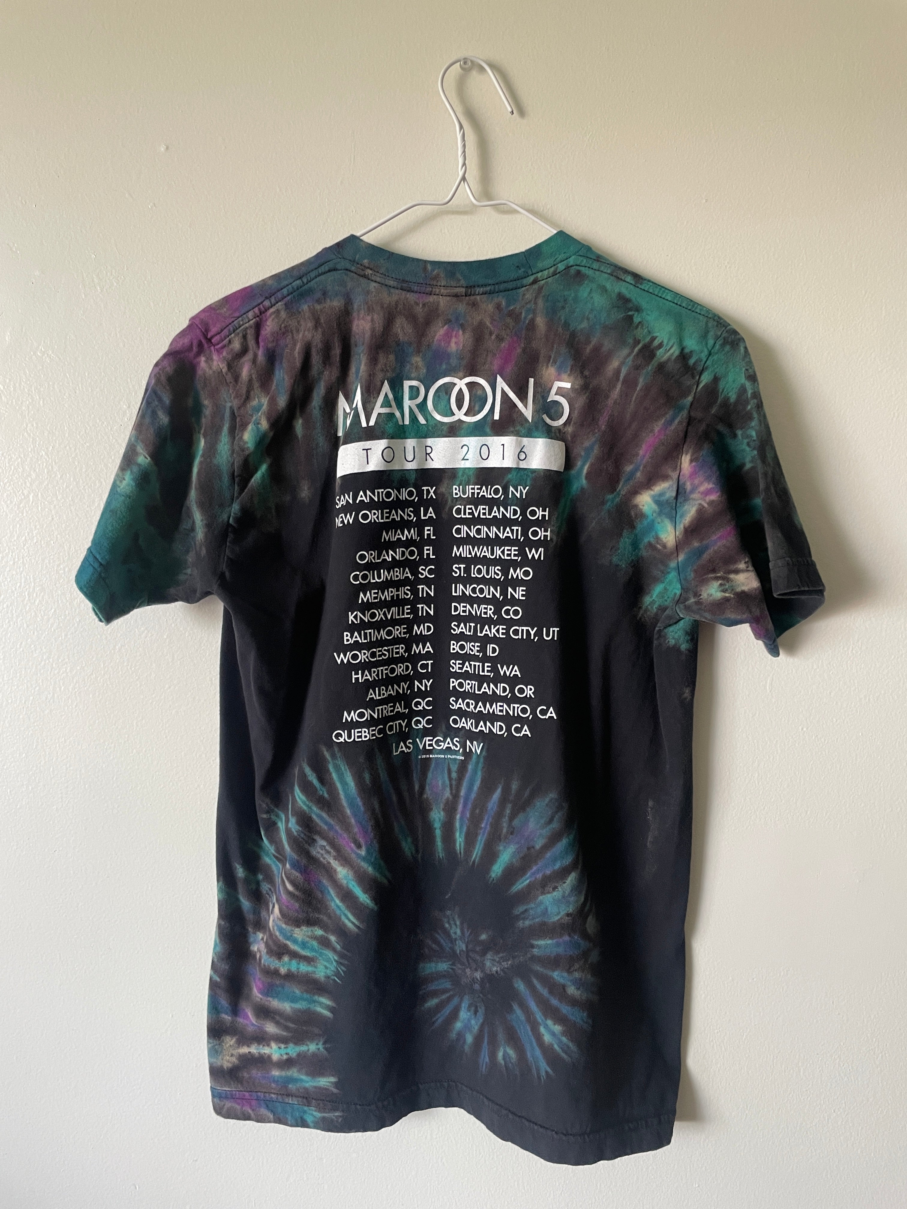 Maroon 5 V Tour 2016 Handmade Tie Dye Short Sleeve T-Shirt | One-Of-a-Kind Upcycled Black, Purple, and Blue Spiral Top | Men's Medium