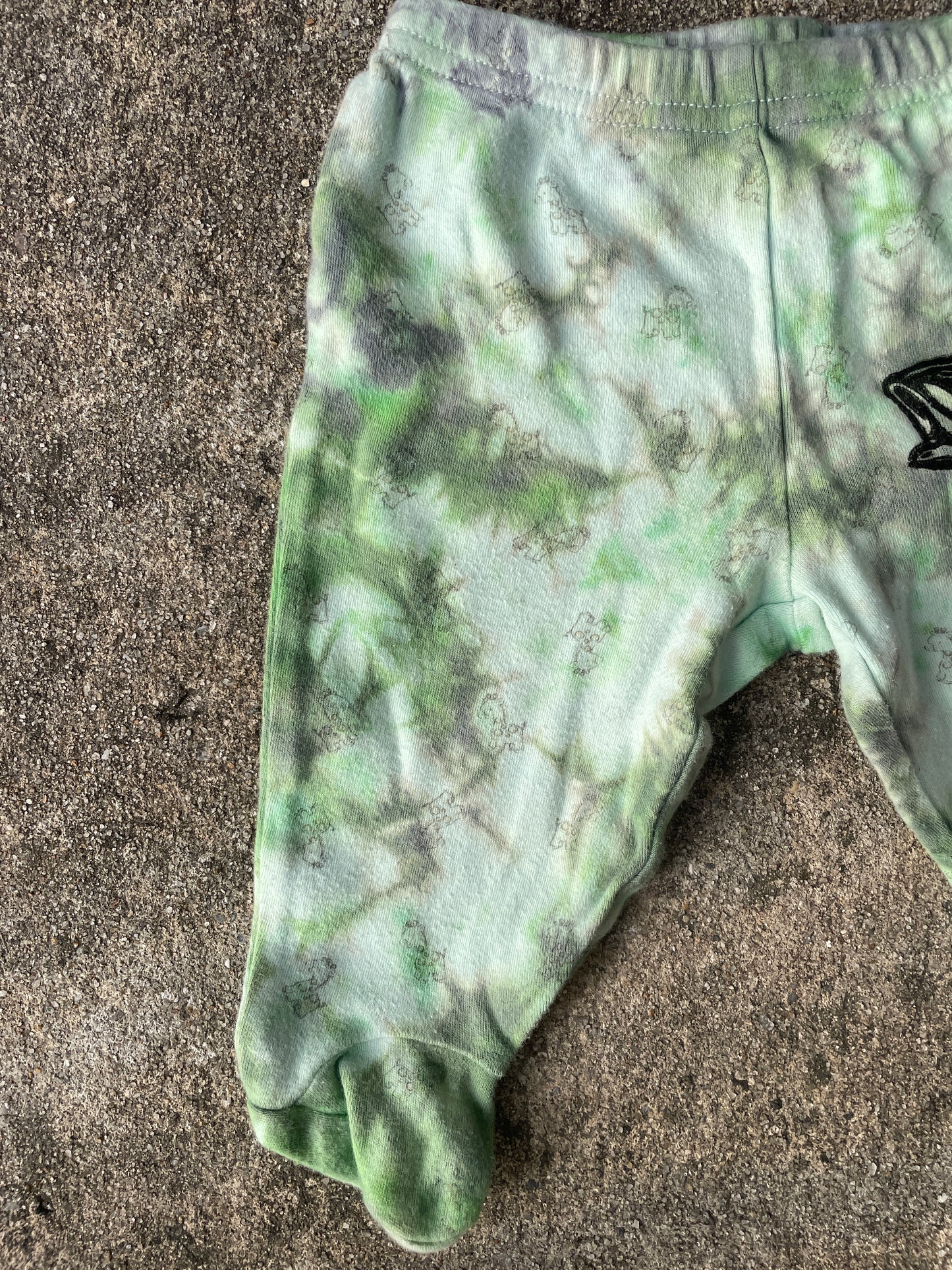 Largemouth Bass Green and White Tie Dye Baby Pants | Size 0-3 MO
