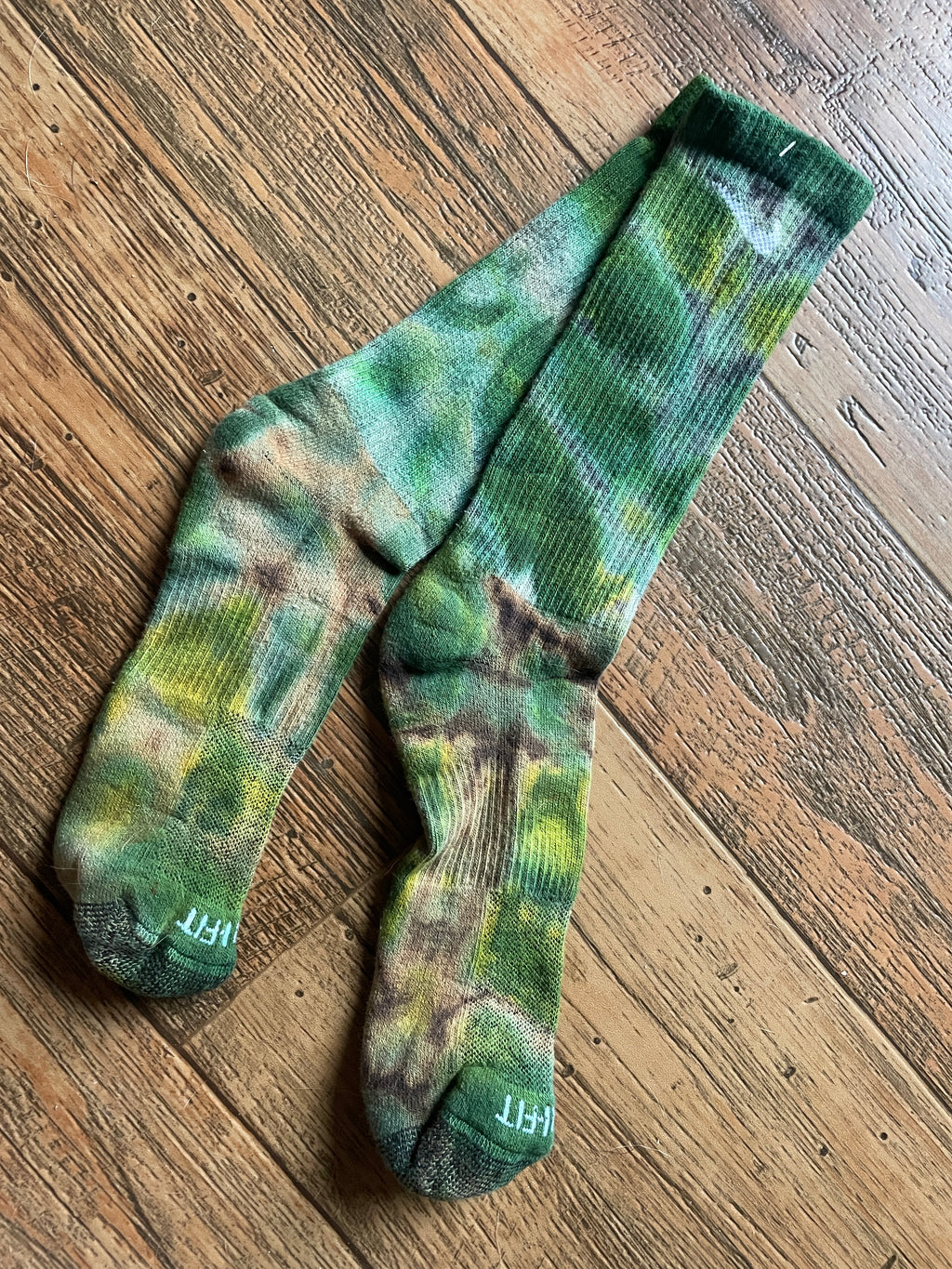 Green and Black Acid Dye Socks | One-of-a-Kind Nike Dri-FIT Everyday Plus Training Socks | Size Large (Men's 9-12/Women's 10-13)