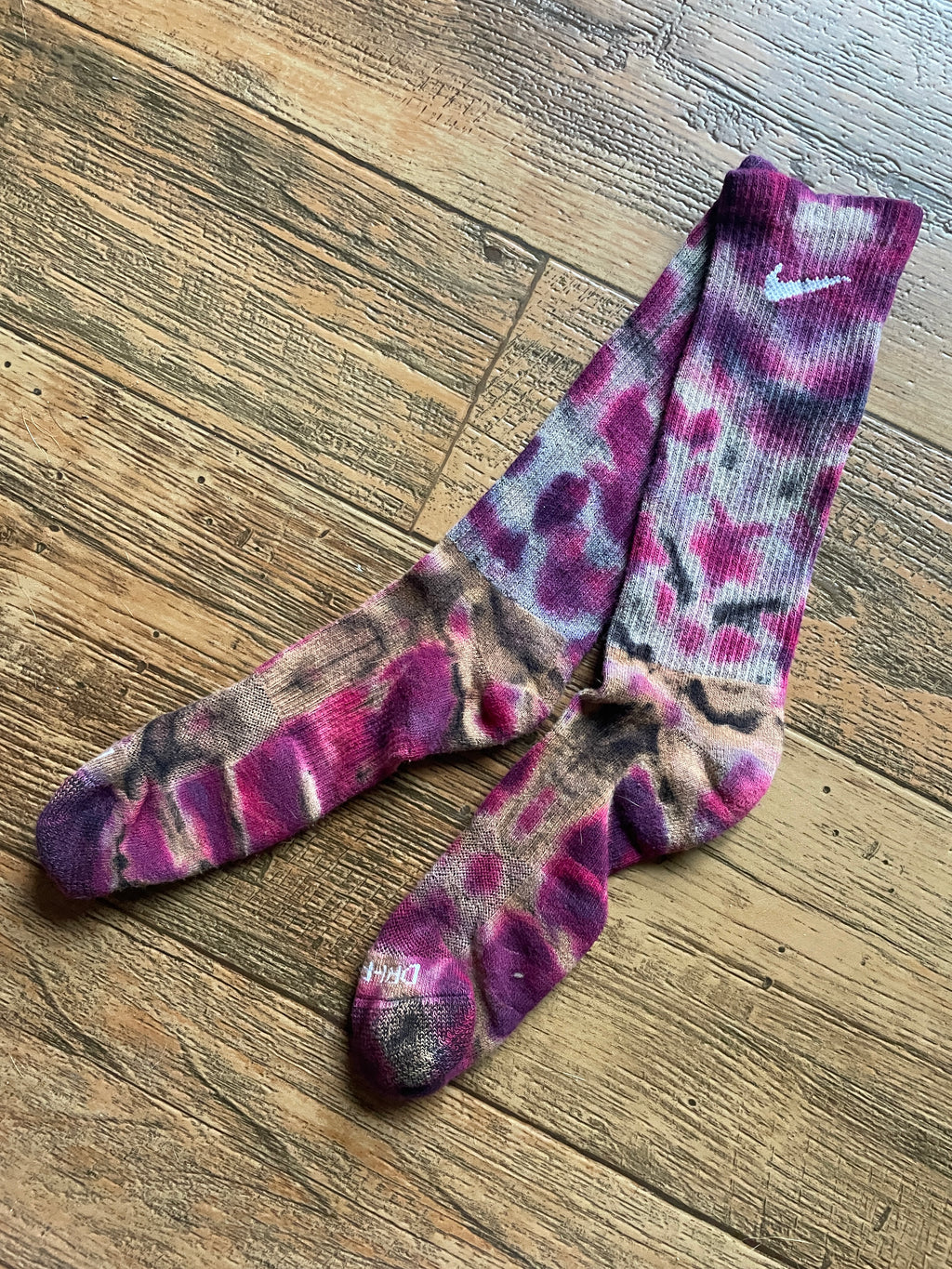 Purple and Black Acid Dye Socks | One-of-a-Kind Nike Dri-FIT Everyday Plus Training Socks | Size Large (Men's 9-12/Women's 10-13)