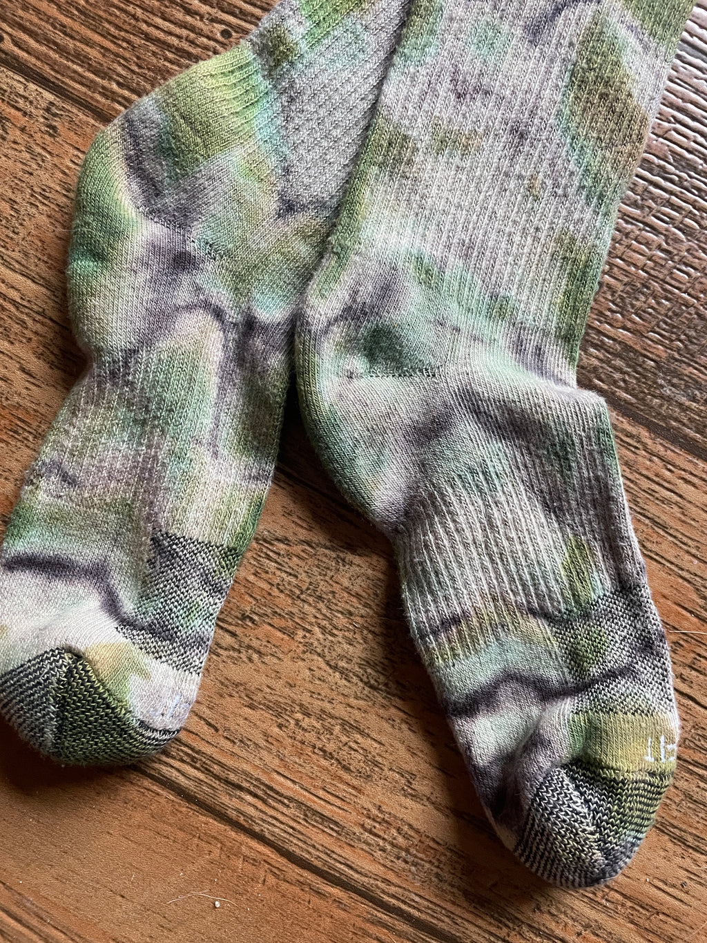 Green and Black Acid Dye Socks | One-of-a-Kind Nike Dri-FIT Everyday Plus Training Socks | Size Medium (Men's 6-8/Women's 6-10)