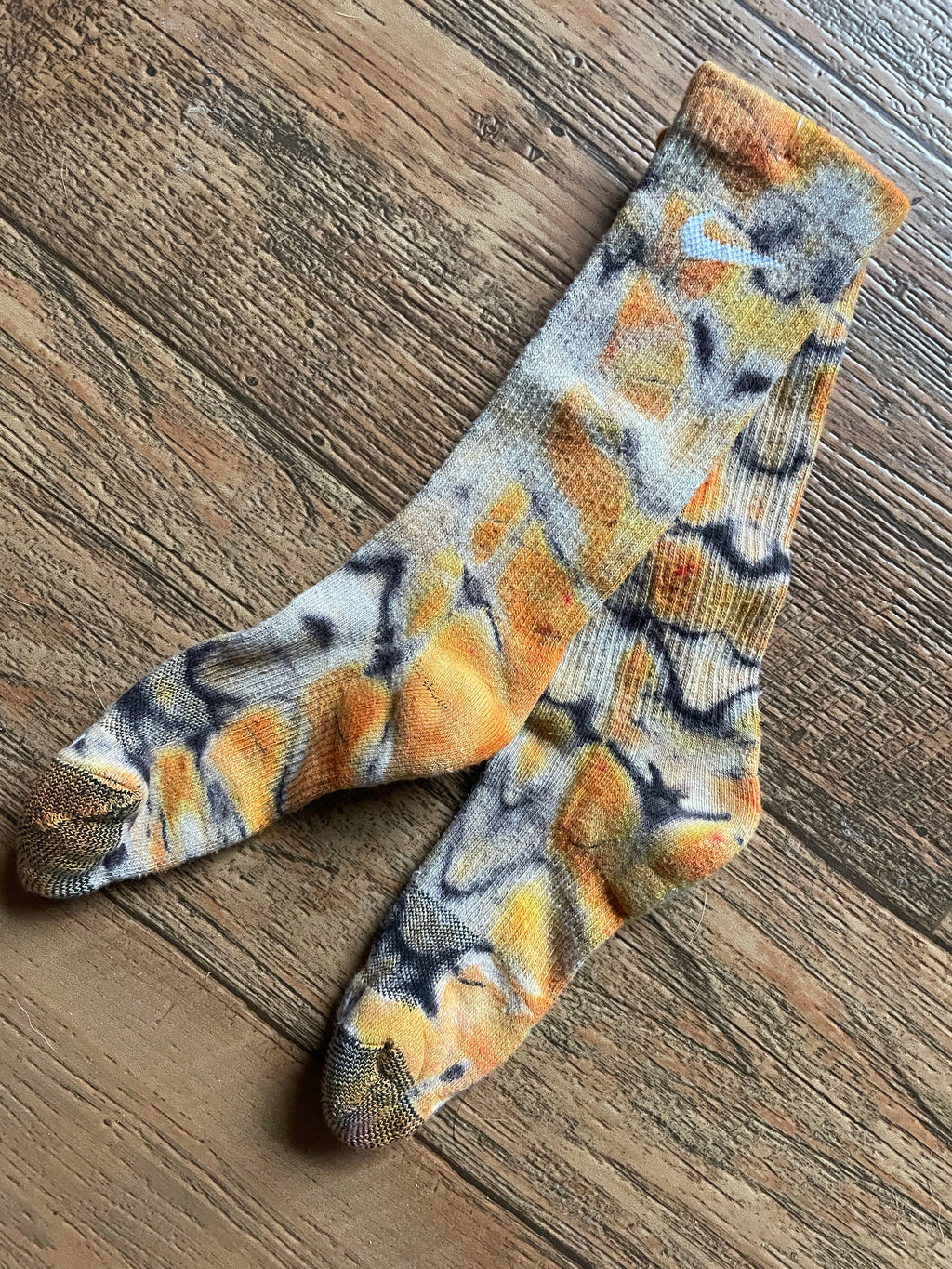 Orange and Black Acid Dye Socks | One-of-a-Kind Nike Dri-FIT Everyday Plus Training Socks | Size Medium (Men's 6-8/Women's 6-10)