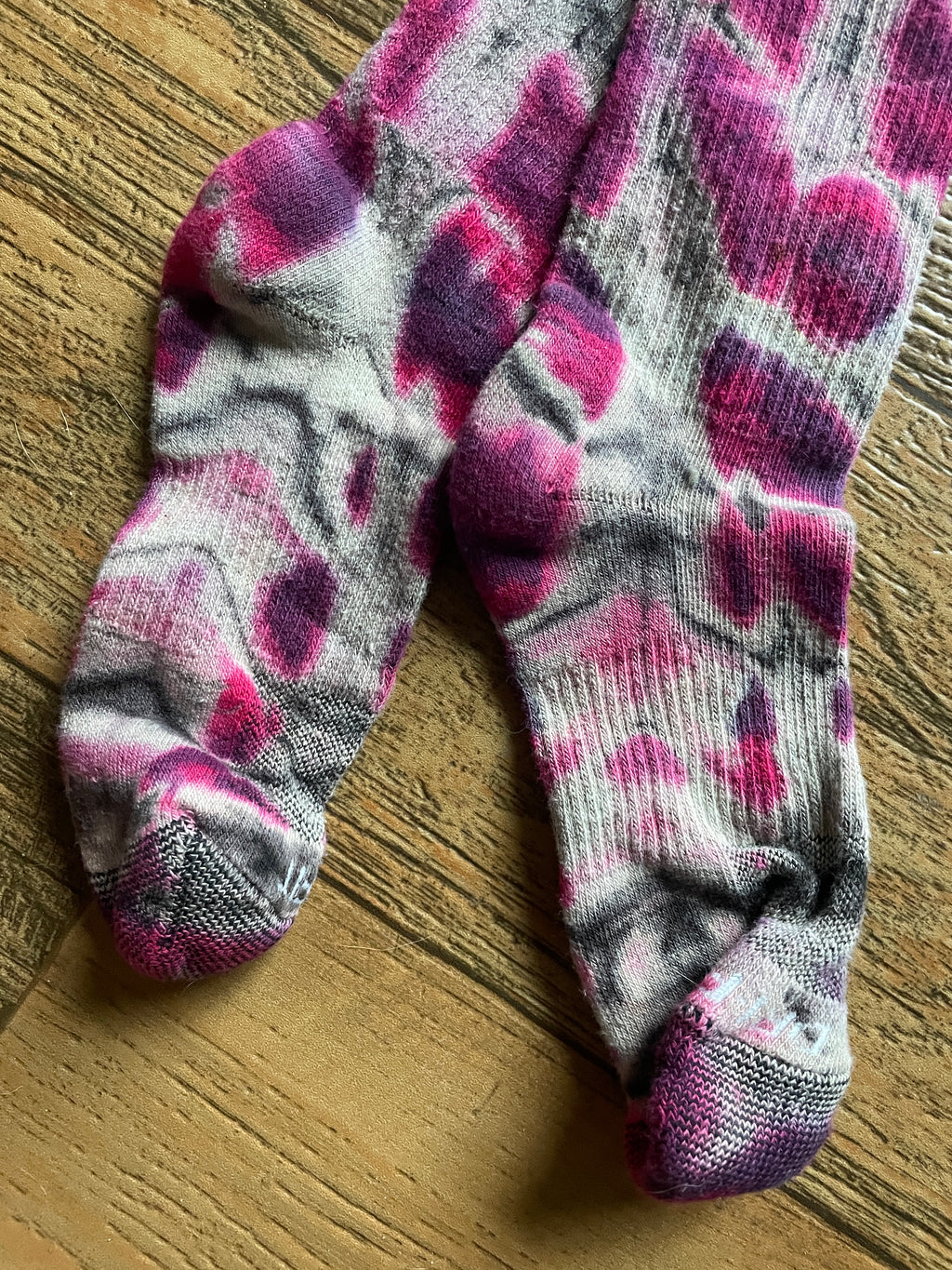 Pink, Purple, and Black Acid Dye Socks | One-of-a-Kind Nike Dri-FIT Everyday Plus Training Socks | Size Medium (Men's 6-8/Women's 6-10)