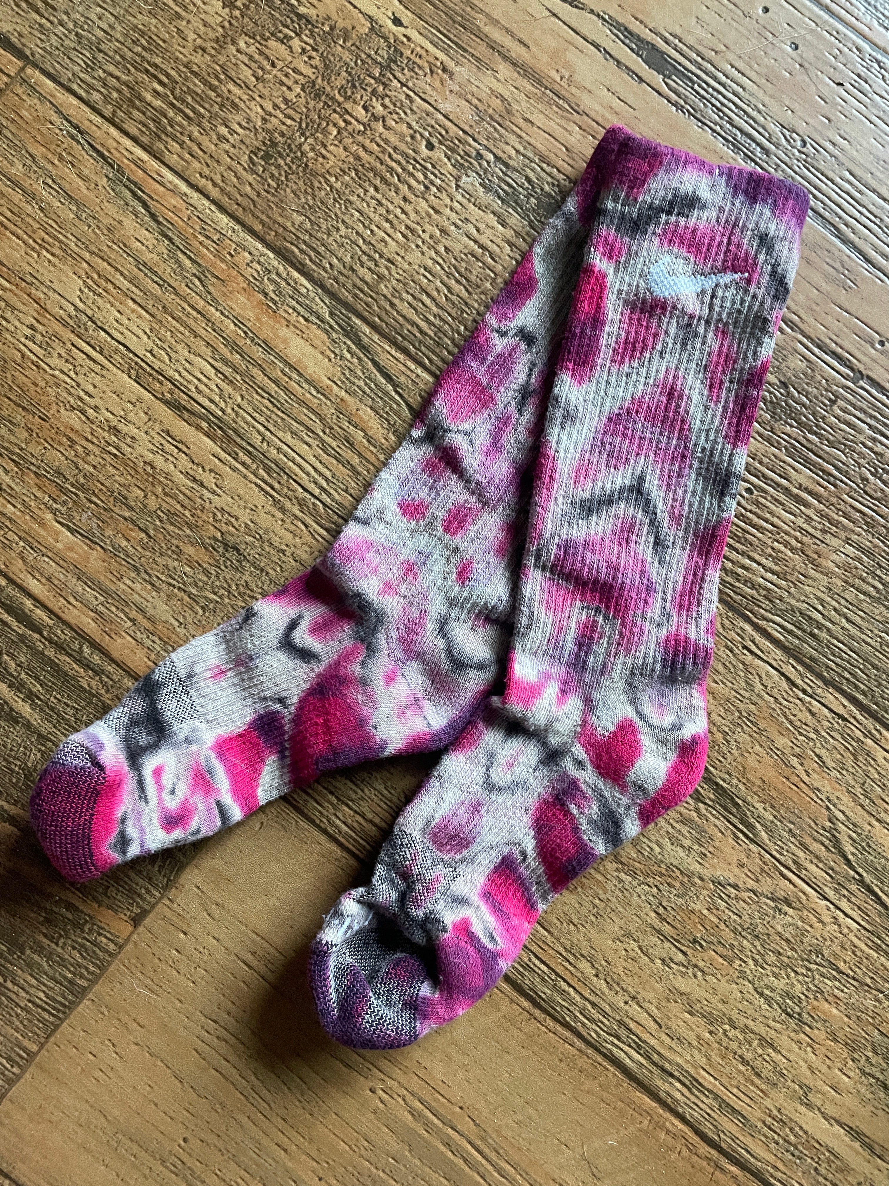 Pink, Purple, and Black Acid Dye Socks | One-of-a-Kind Nike Dri-FIT Everyday Plus Training Socks | Size Medium (Men's 6-8/Women's 6-10)