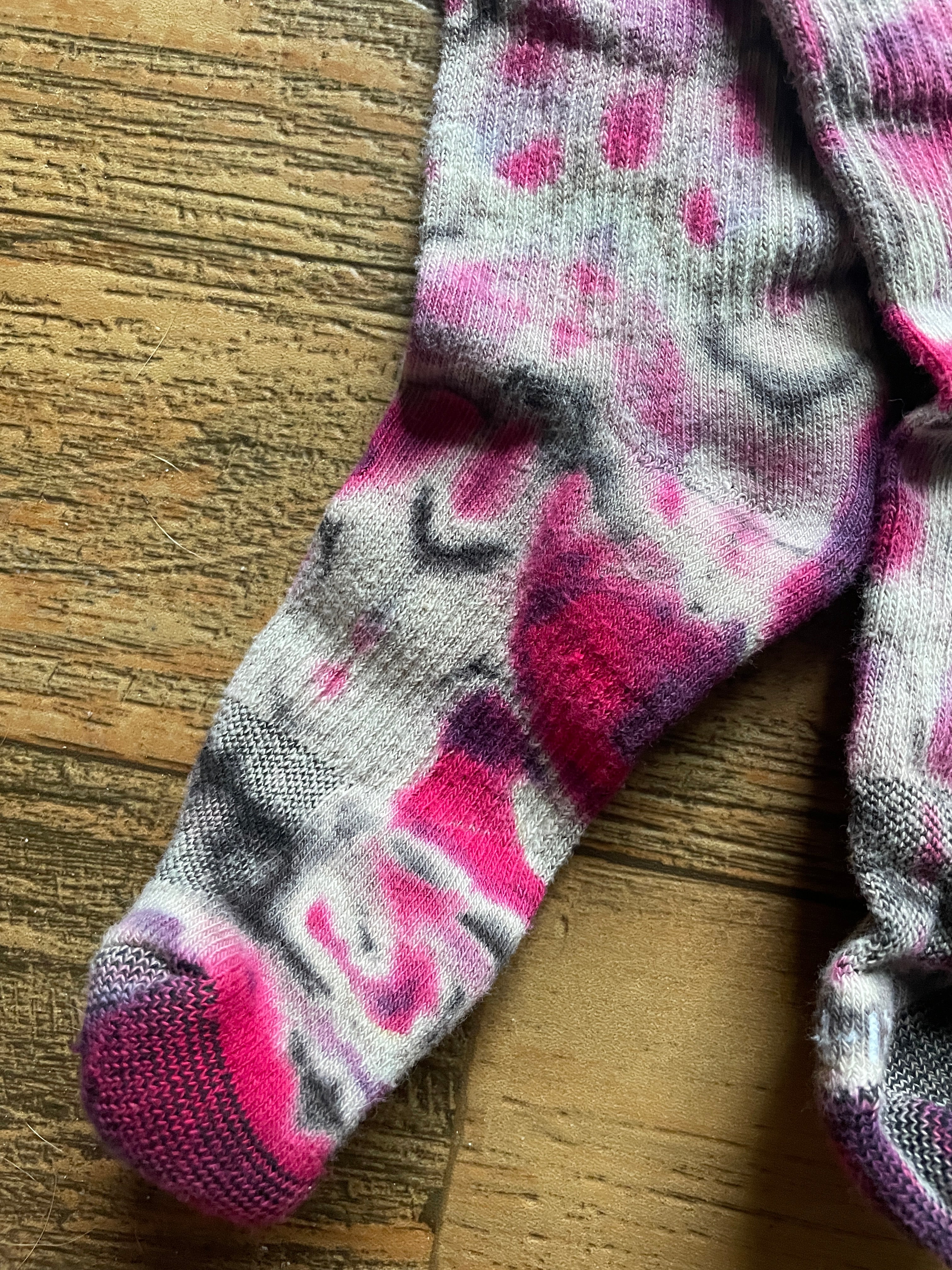 Pink, Purple, and Black Acid Dye Socks | One-of-a-Kind Nike Dri-FIT Everyday Plus Training Socks | Size Medium (Men's 6-8/Women's 6-10)
