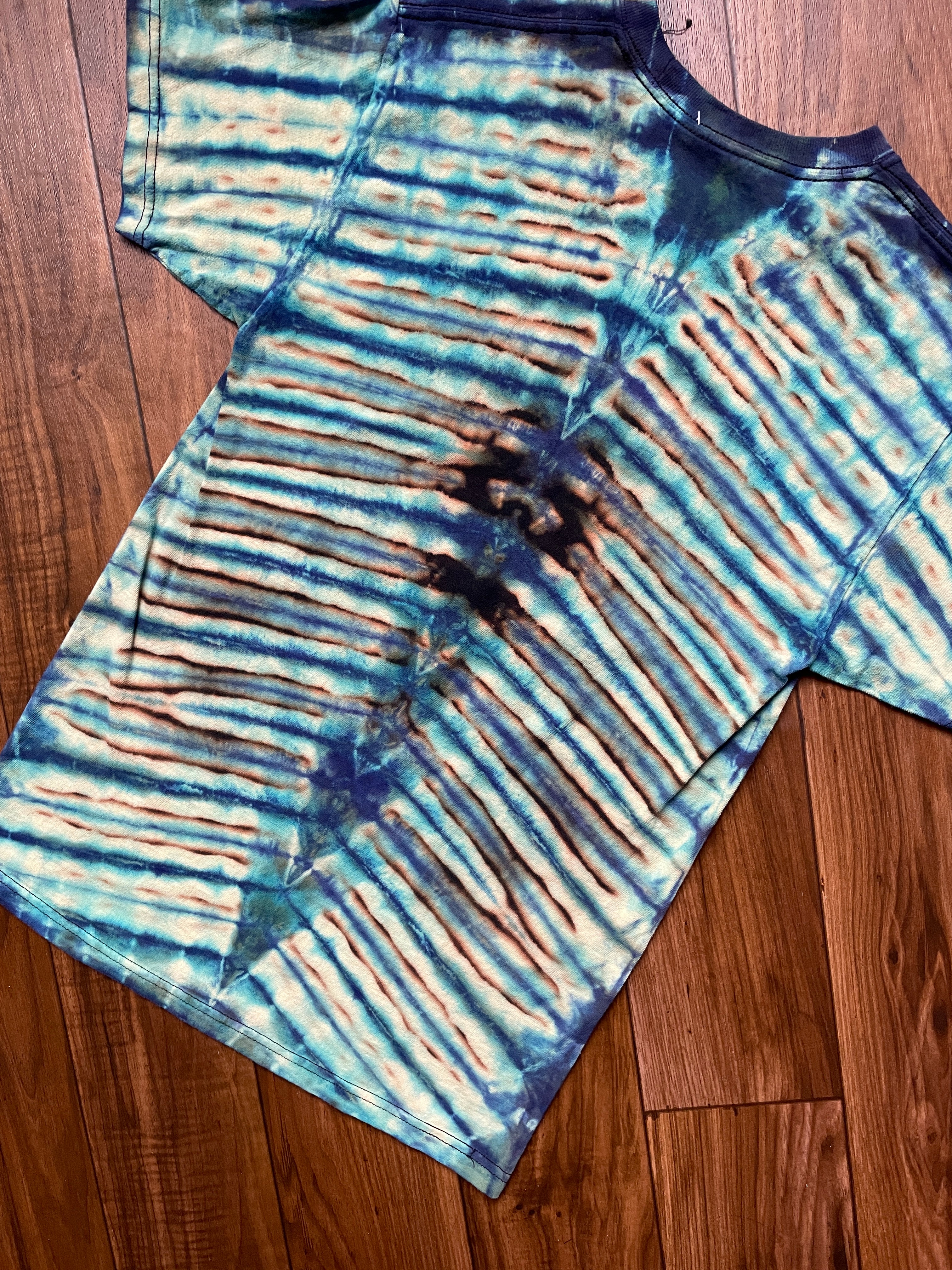 Men's Small My Hero Academia Reverse Tie Dye Short Sleeve T-Shirt