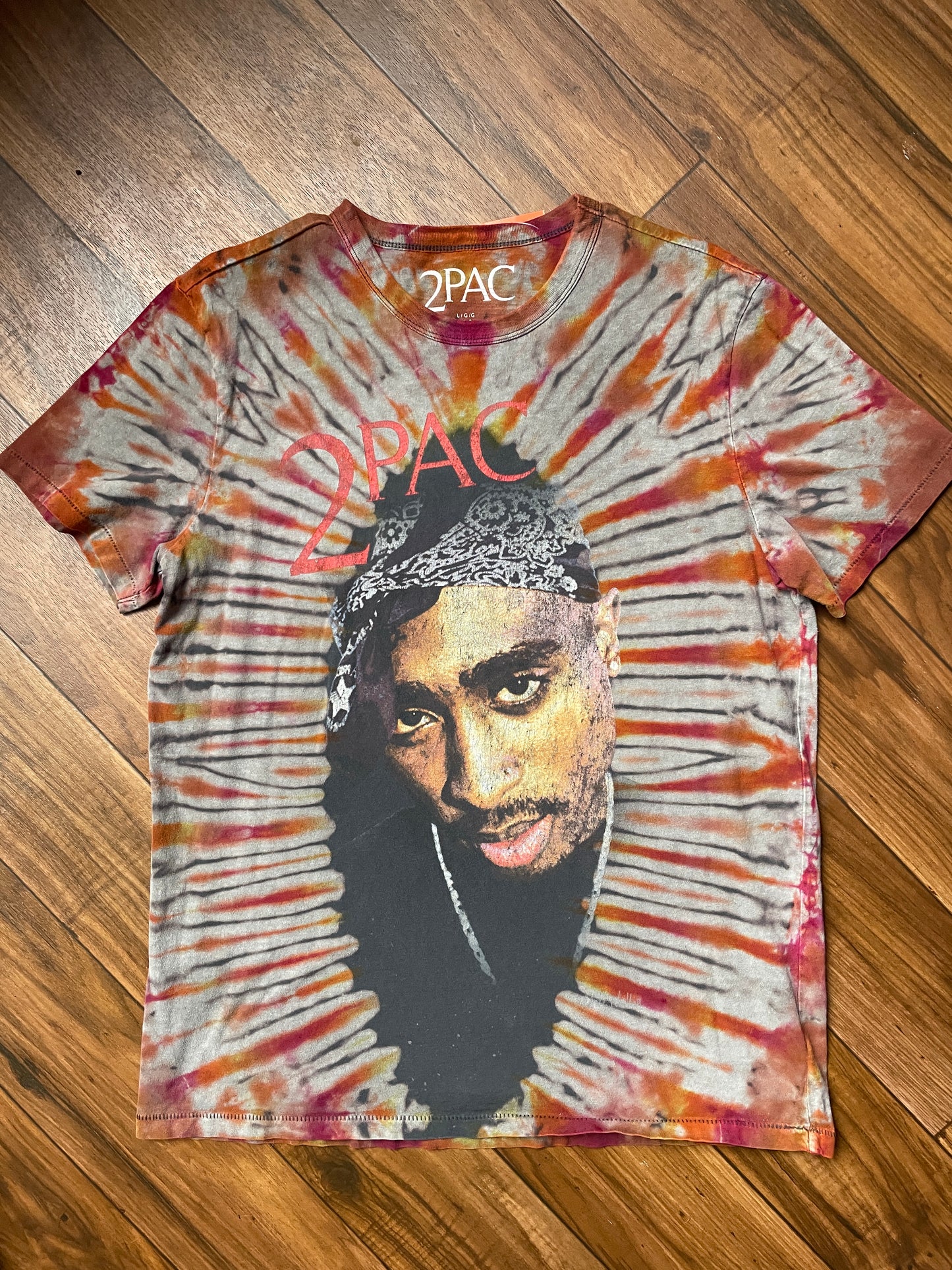 Unisex Large 2Pac Reverse Tie Dye Short Sleeve T-Shirt