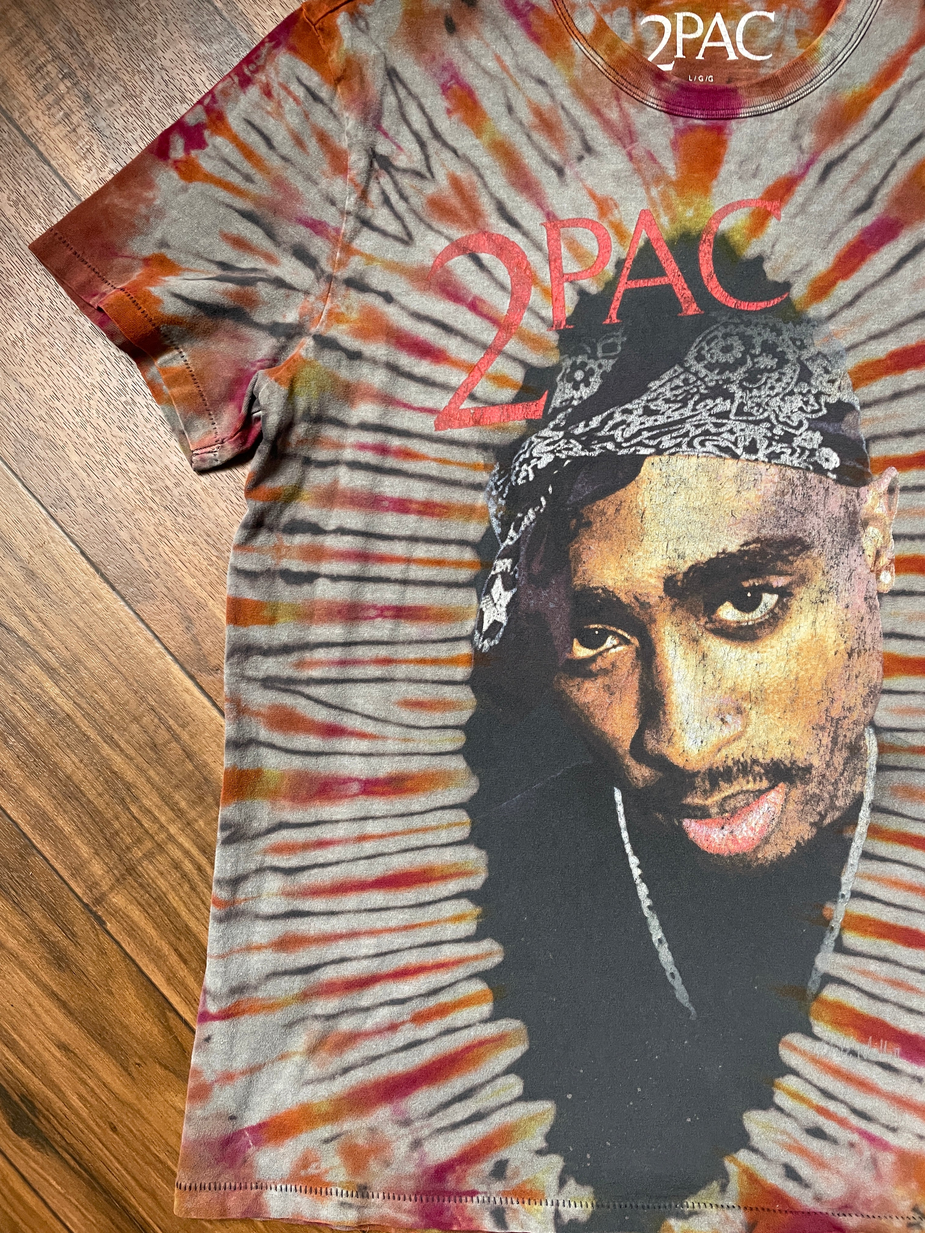 Unisex Large 2Pac Reverse Tie Dye Short Sleeve T-Shirt