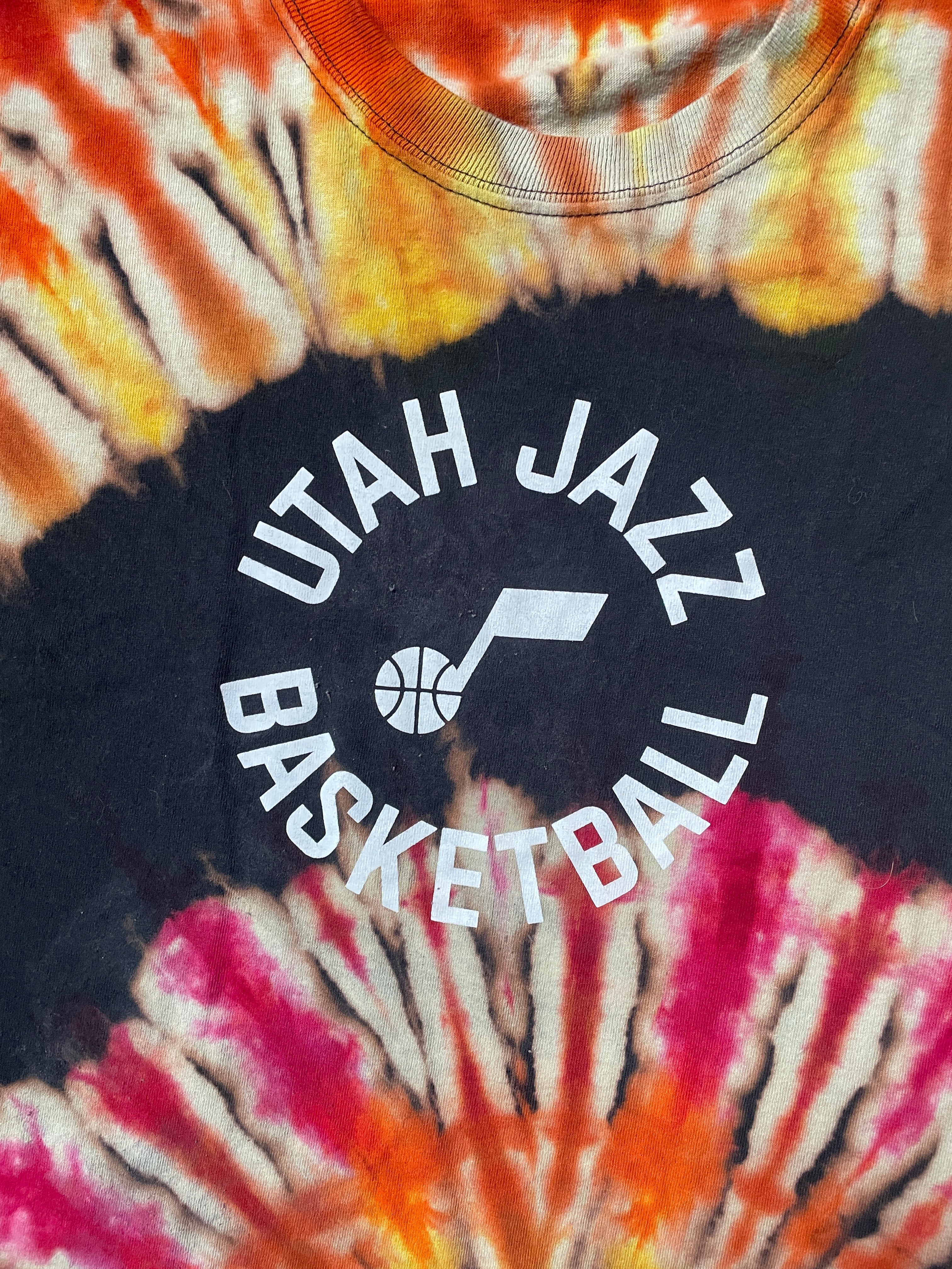 Men's Large Utah Jazz Reverse Tie Dye Short Sleeve T-Shirt