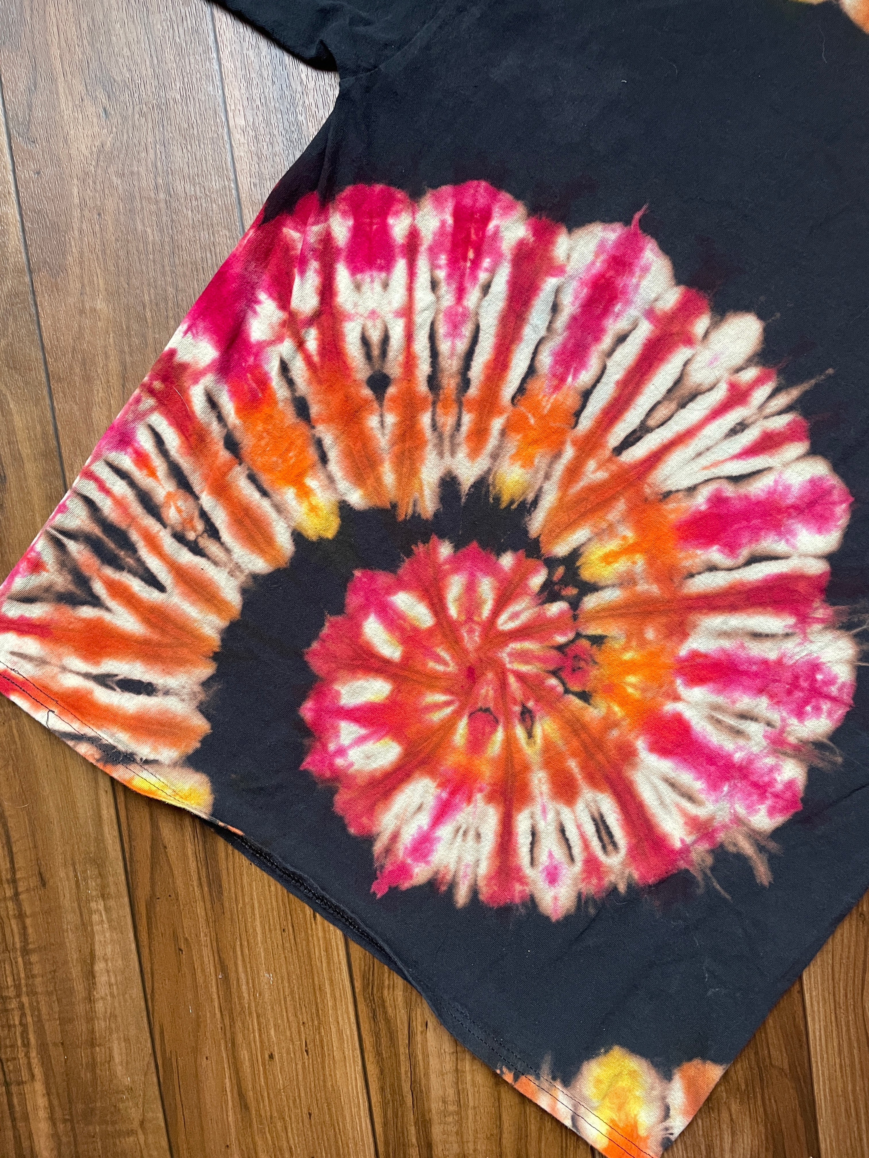 Men's Large Utah Jazz Reverse Tie Dye Short Sleeve T-Shirt