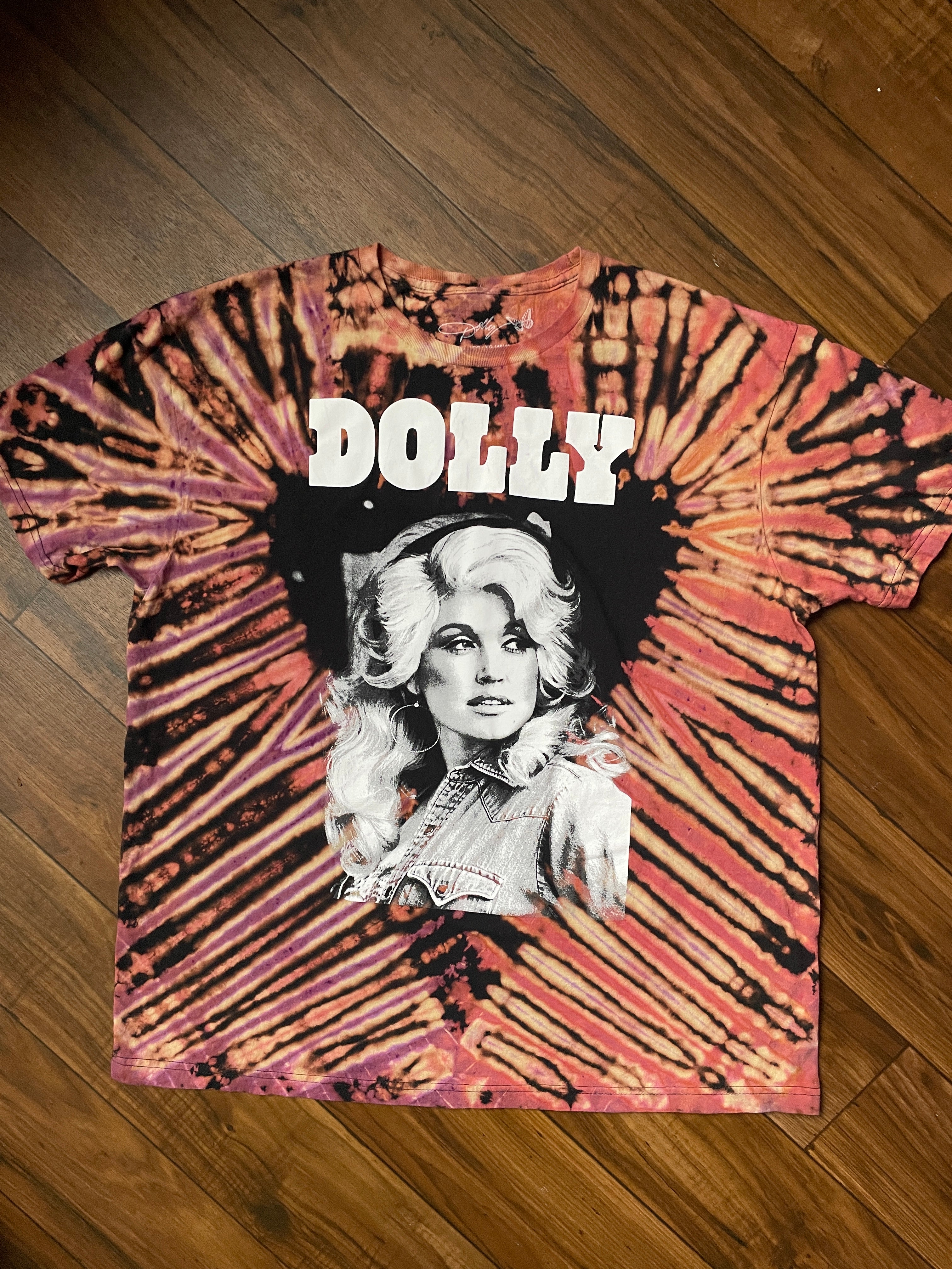 Men's XL Dolly Parton Tie Dye Short Sleeve T-Shirt