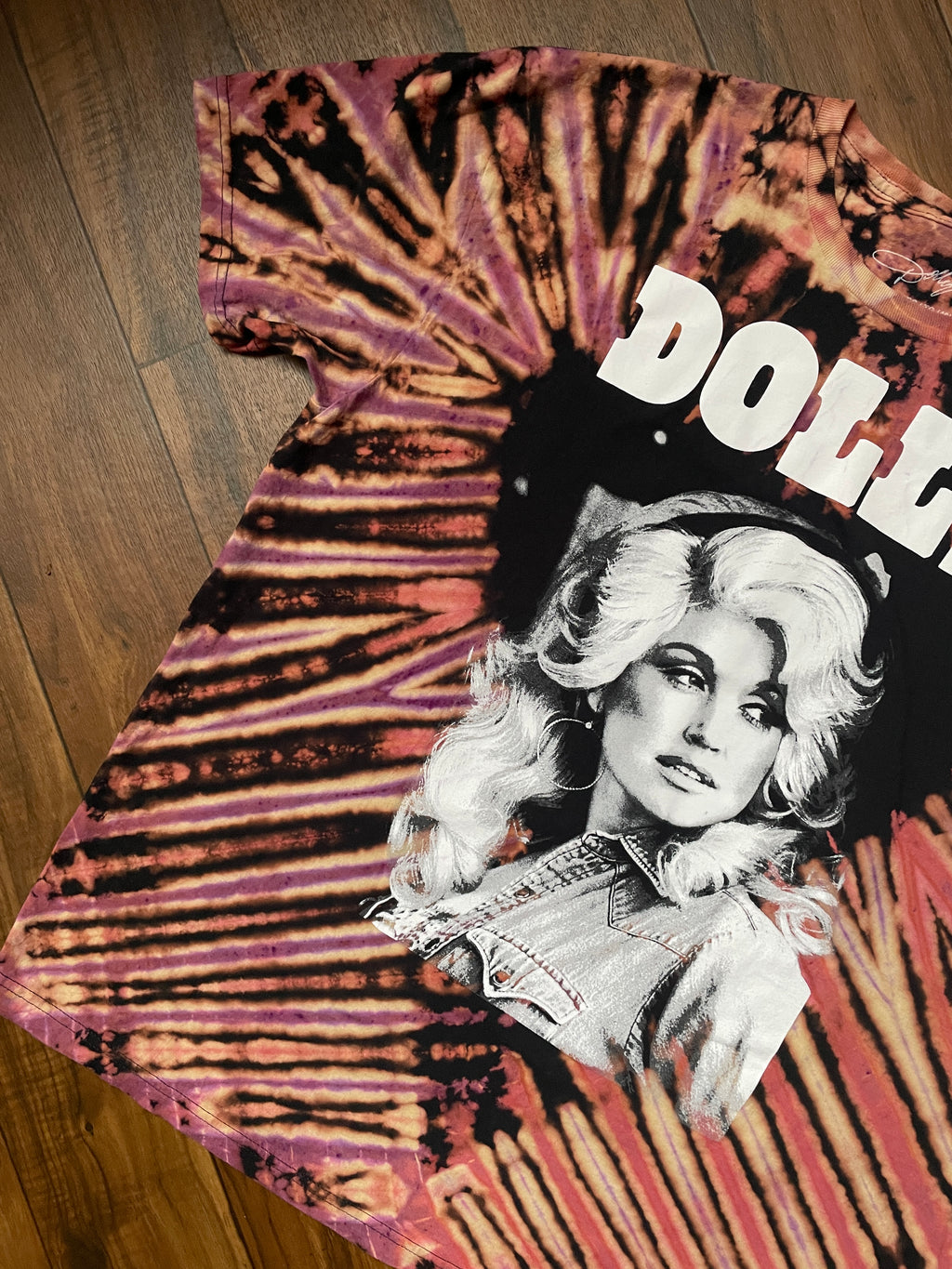 Men's XL Dolly Parton Tie Dye Short Sleeve T-Shirt