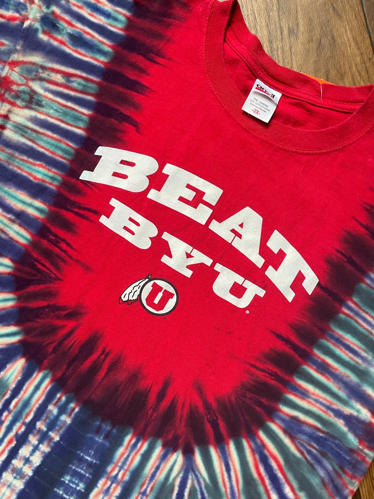 Men's 2XL University of Utah Beat BYU Tie Dye Short Sleeve T-Shirt