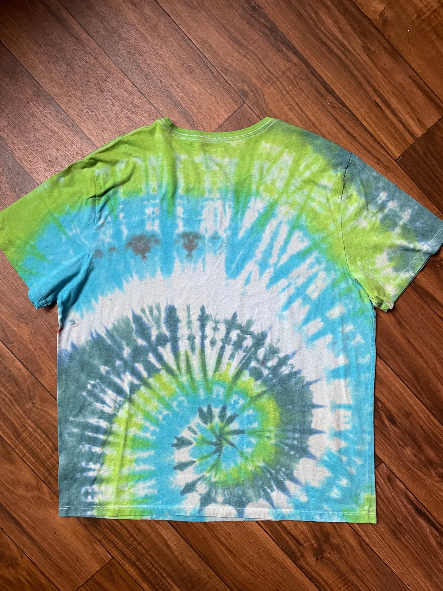 Men's 2XL Jennifer Lopez Tie Dye Short Sleeve T-Shirt