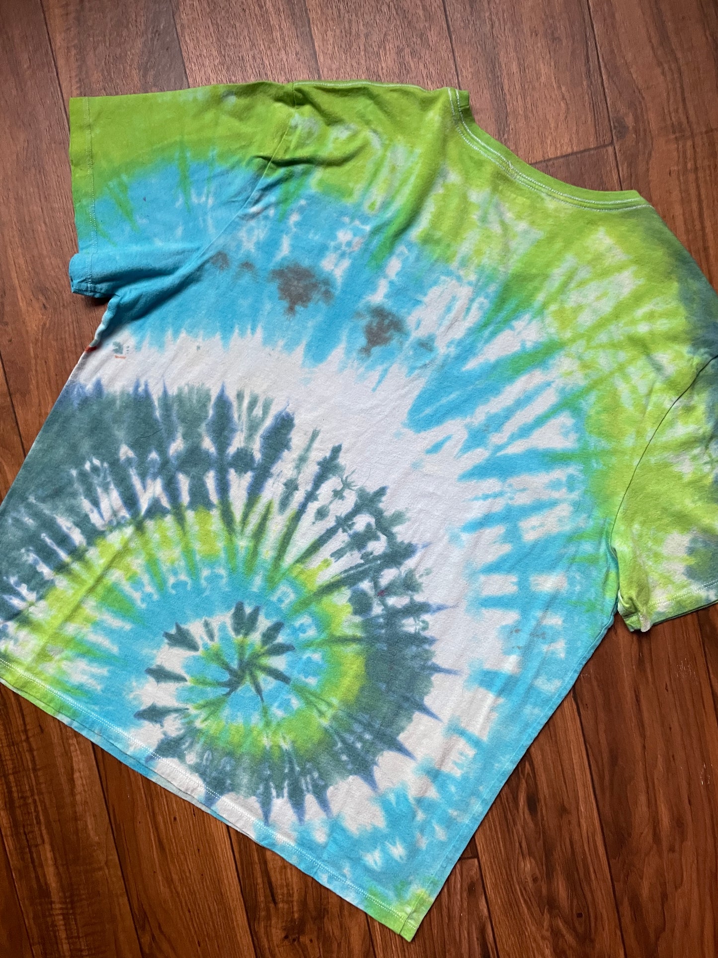 Men's 2XL Jennifer Lopez Tie Dye Short Sleeve T-Shirt