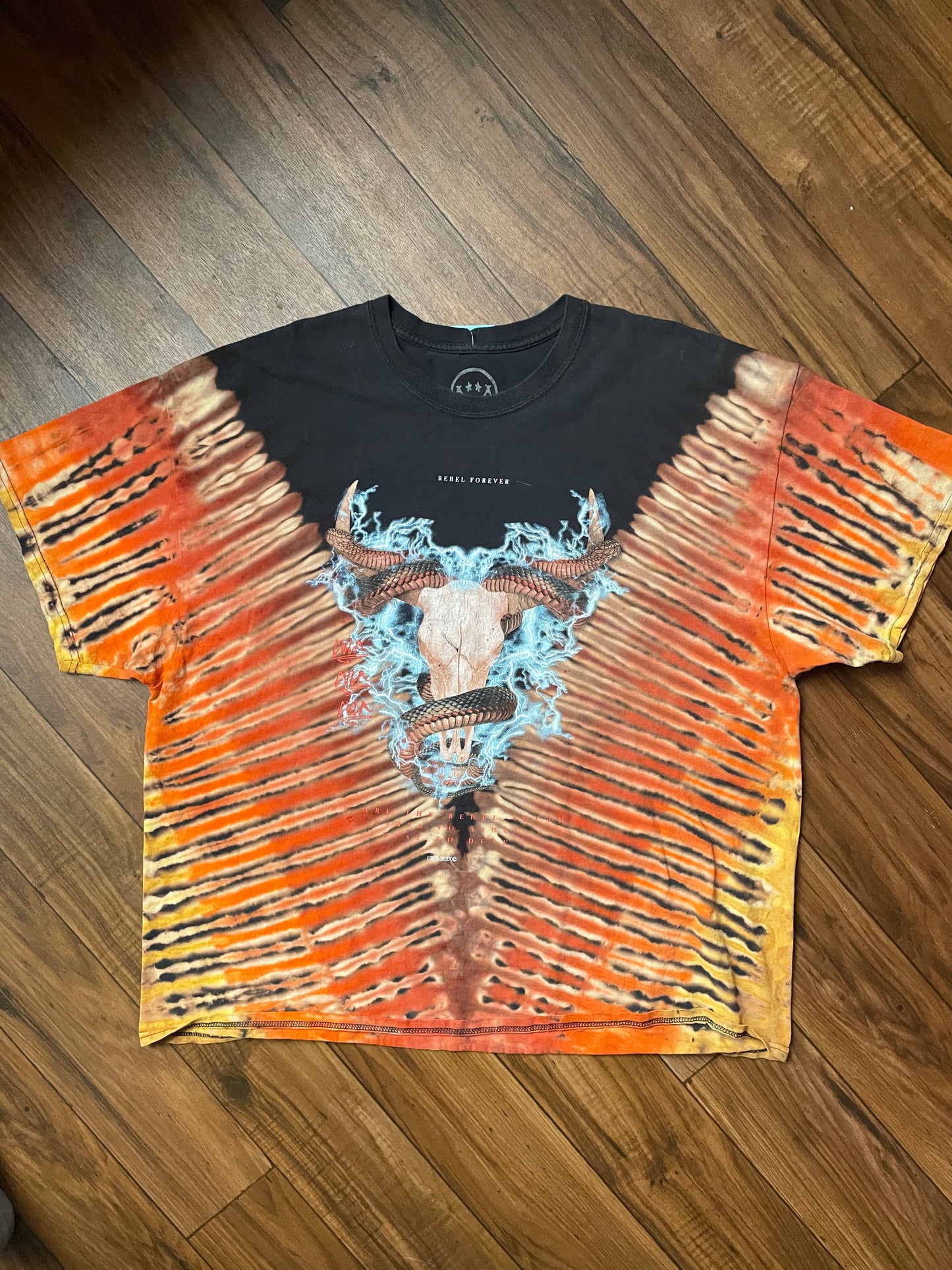 Men's 3XL Cow Skull & Rattlesnake Tie Dye Short Sleeve T-Shirt