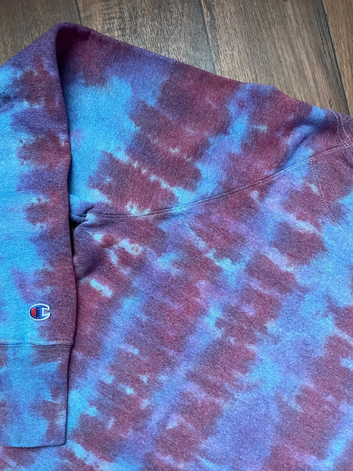 Unisex Medium Champion Red, Purple, and Blue Tie Dye Crewneck Sweatshirt