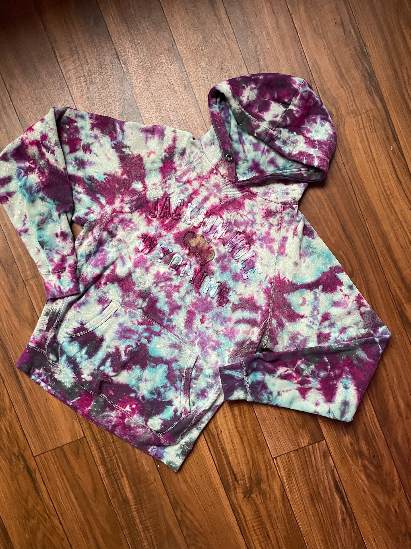 Men's Medium Jackson Hole Embroidered Tie Dye Hoodie