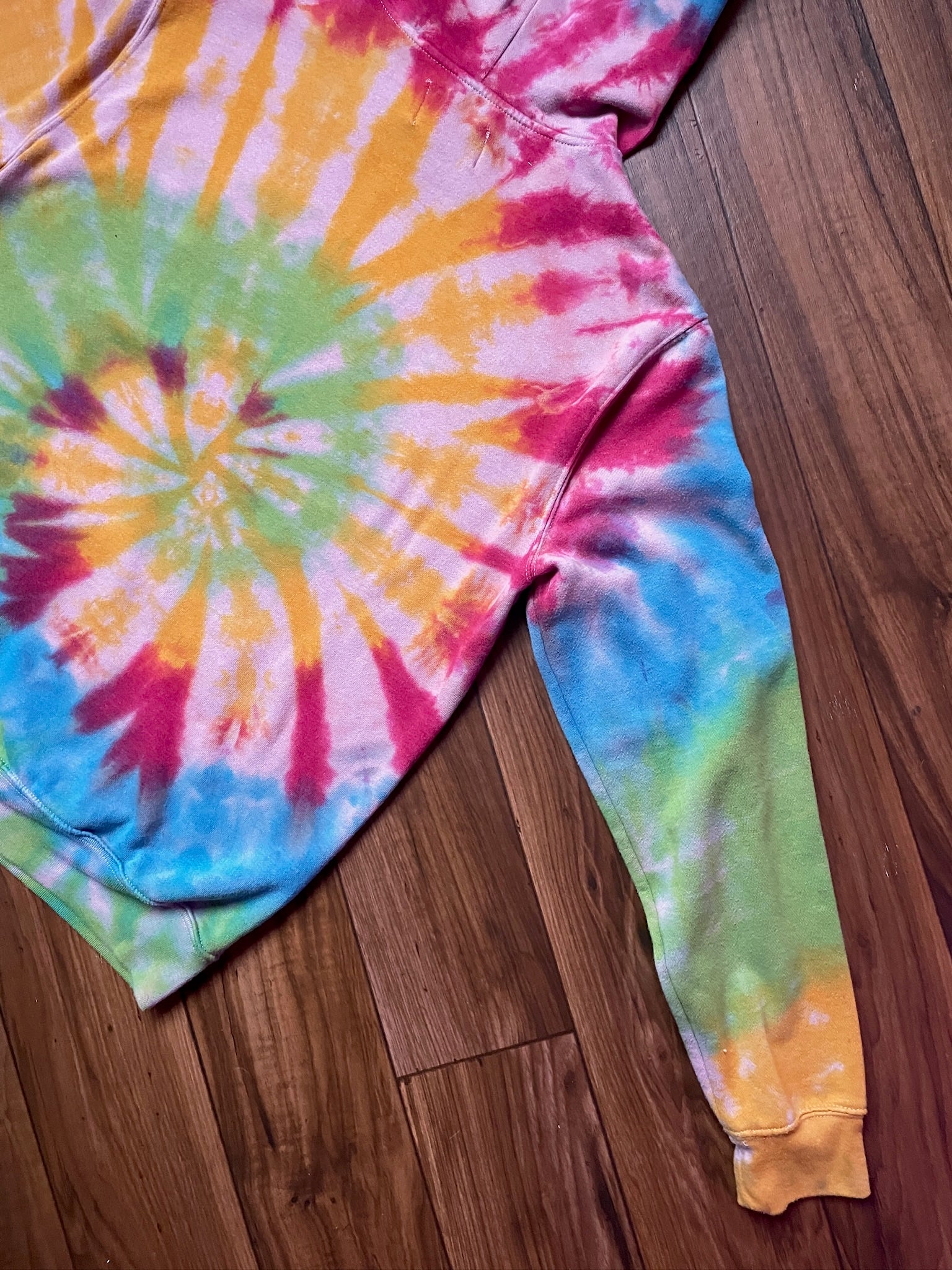 Men's Medium PlayStation Tie Dye Hoodie
