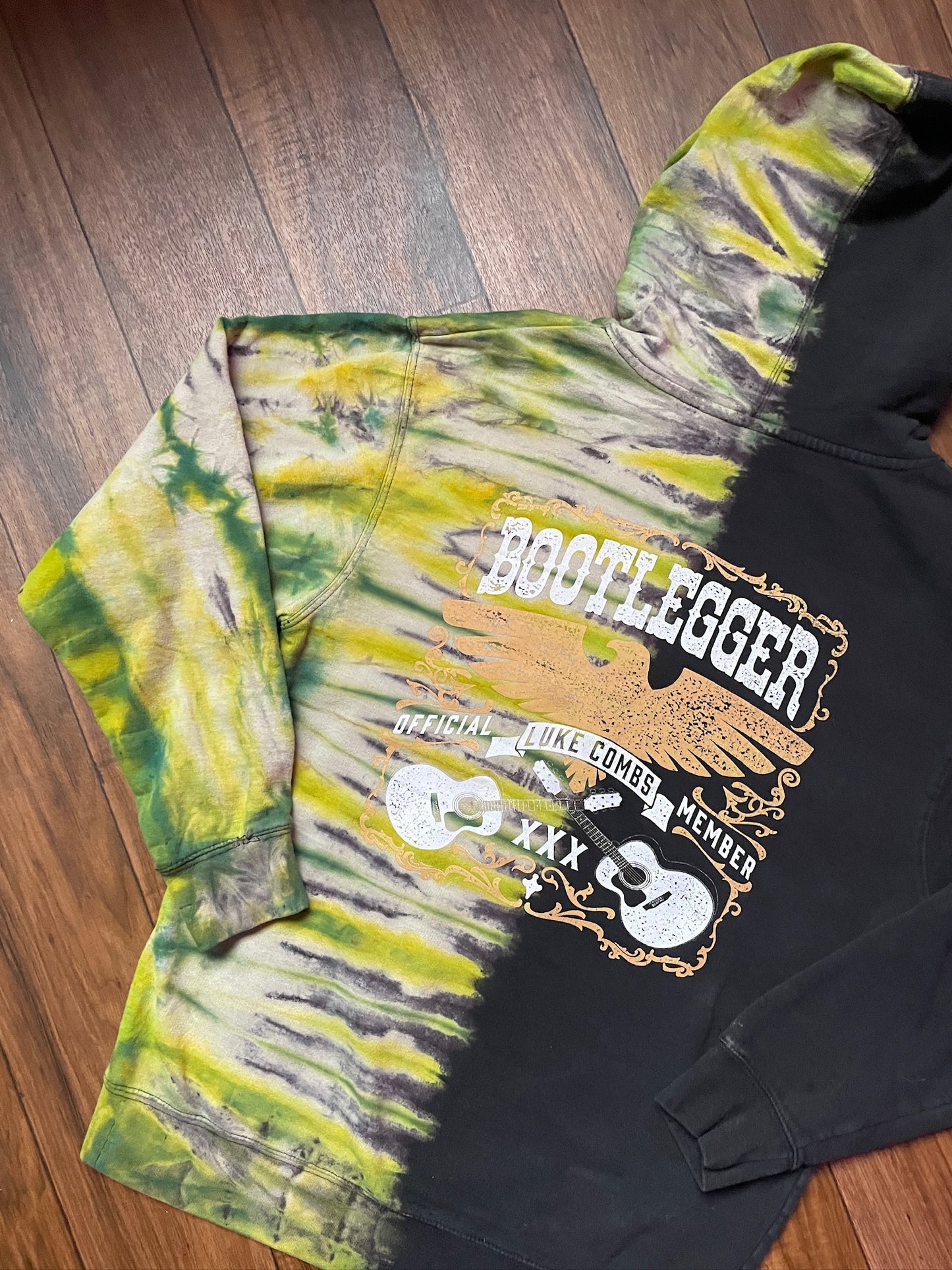 Men's Medium Luke Combs Tour Tie Dye Hoodie