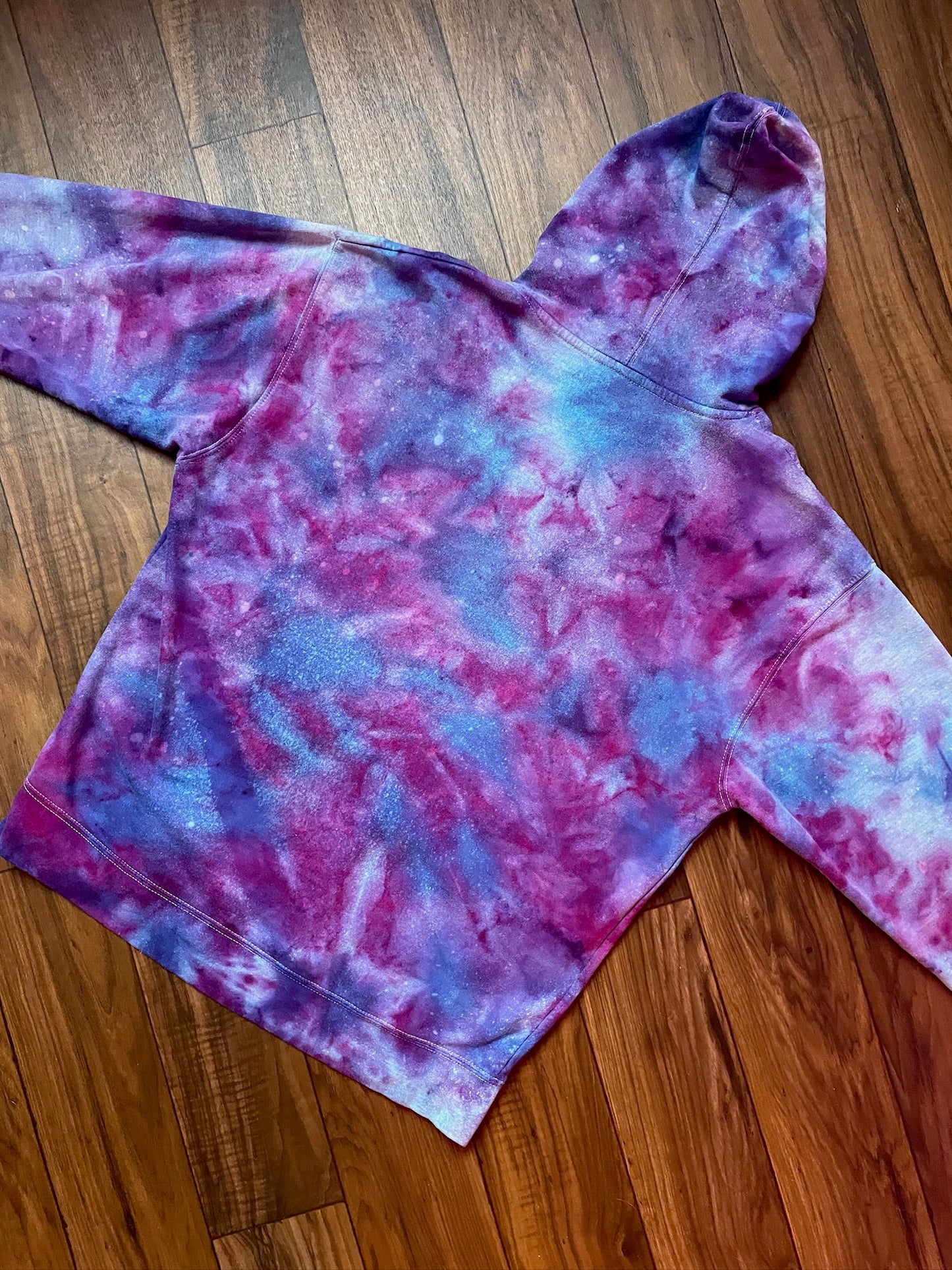 Men's XL The Impaler Snowboard Mag Galaxy Ice Dye Hoodie