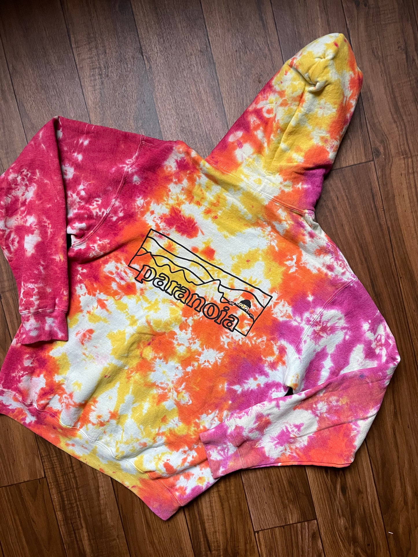 Men's Medium Paranoia Tie Dye Hoodie