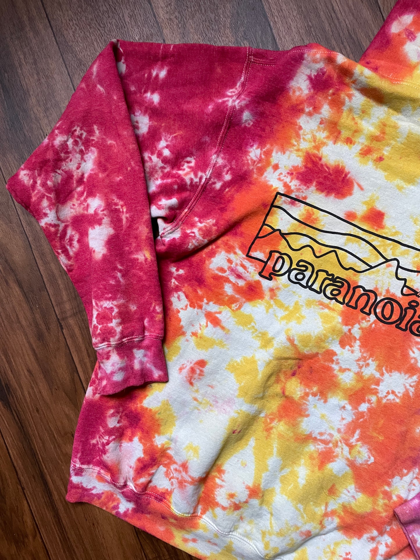 Men's Medium Paranoia Tie Dye Hoodie