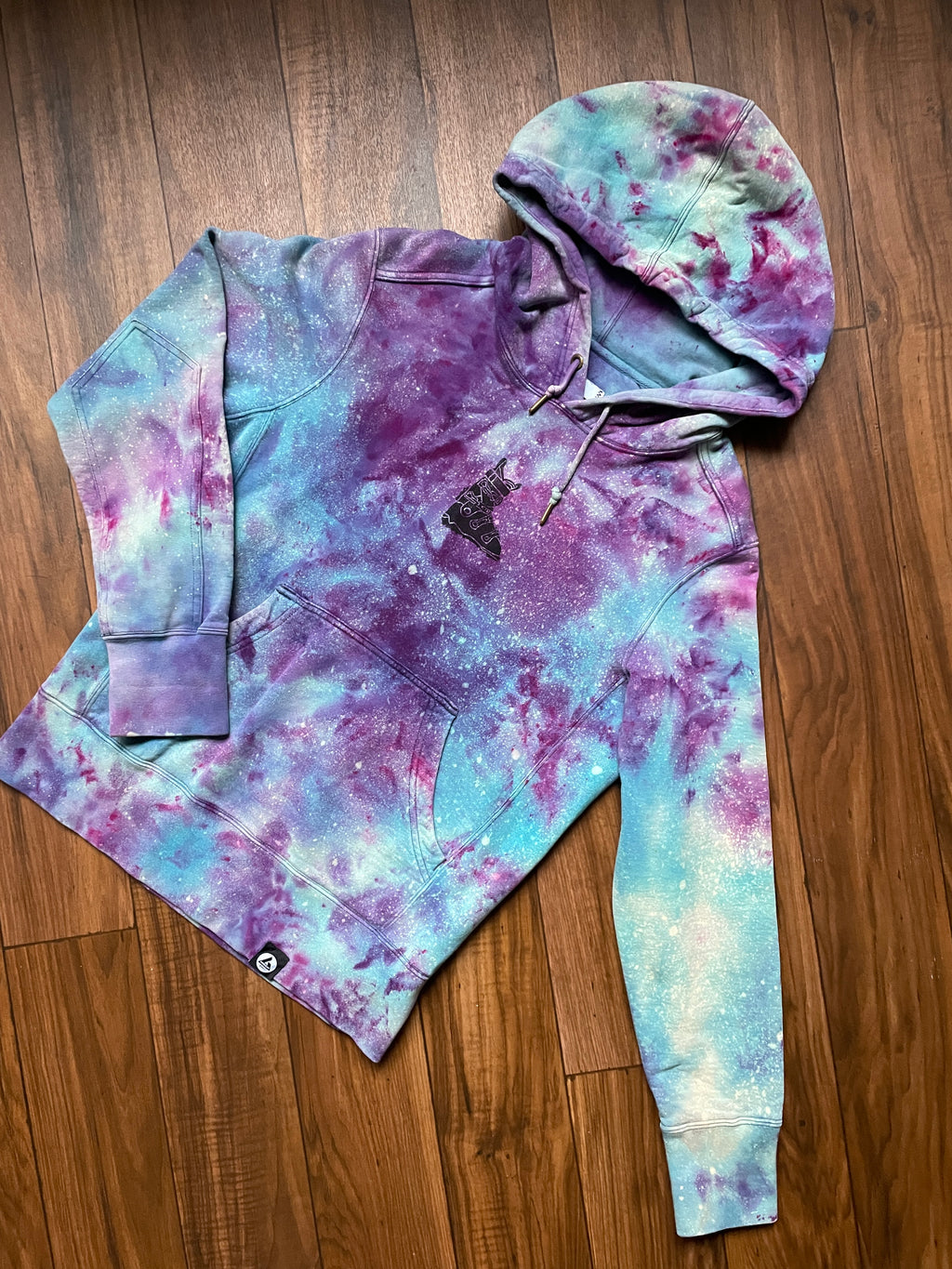 Men's Small Ski Boot Galaxy Ice Dye Hoodie