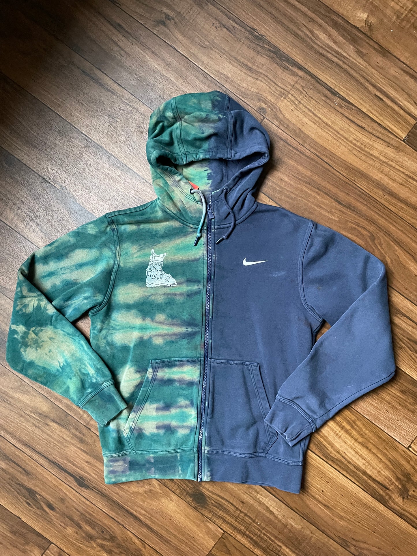 Nike Men's Small Ski Boot Tie Dye Zip-Up Hoodie