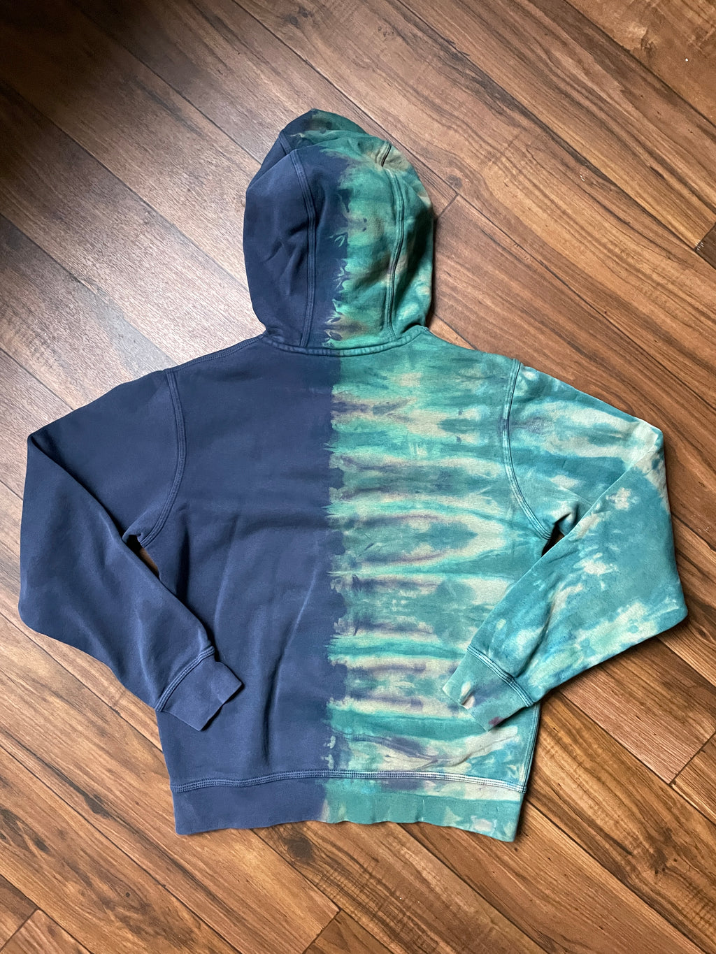 Nike Men's Small Ski Boot Tie Dye Zip-Up Hoodie