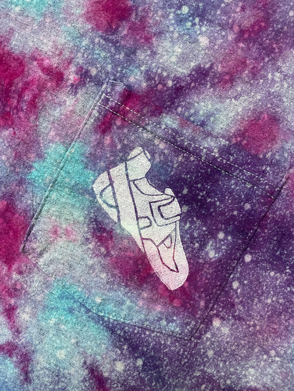 Men's Large Climbing Shoe Galaxy Tie Dye Short Sleeve T-Shirt