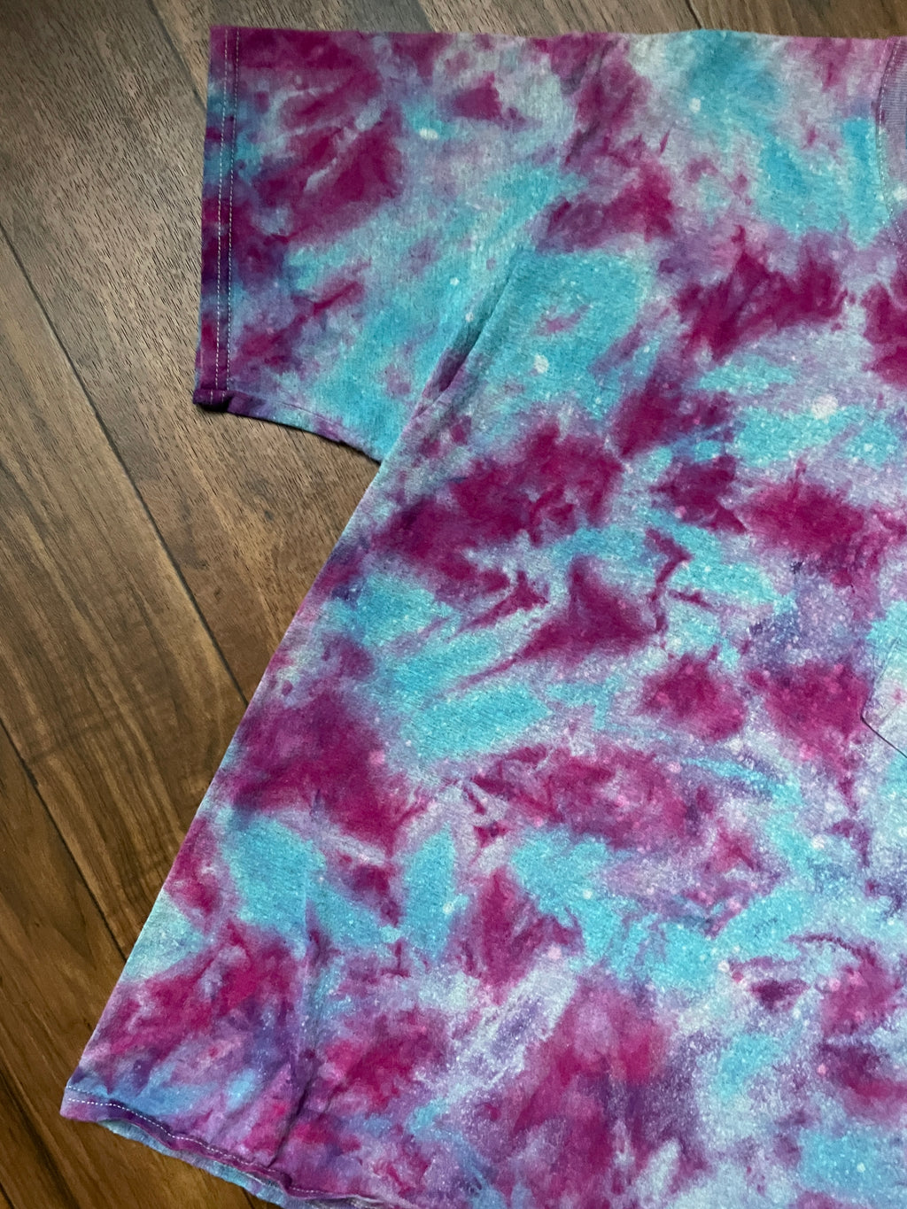 Men's Large Climbing Shoe Galaxy Tie Dye Short Sleeve T-Shirt