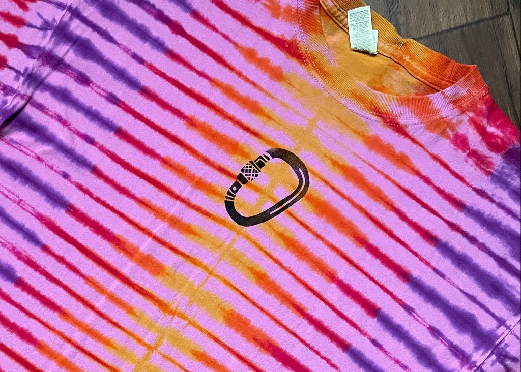Men's Large Sunset Climbing Carabiner Tie Dye Short Sleeve T-Shirt