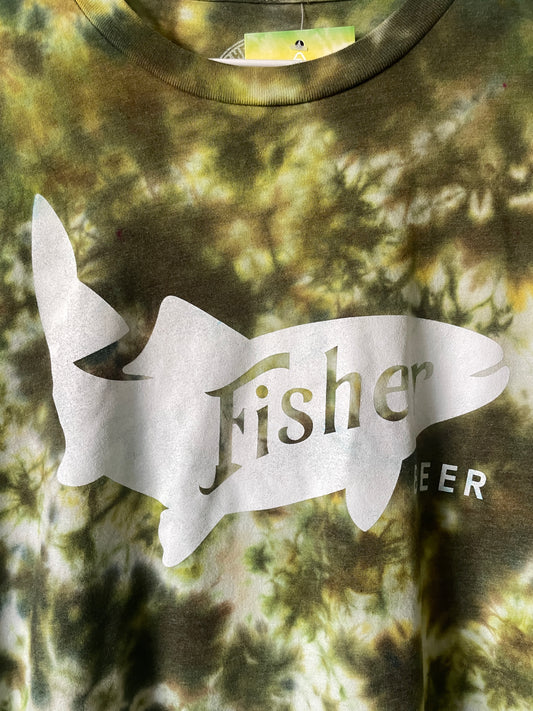 Large Men’s Fisher Beer Handmade Reverse Tie Dye Short Sleeve T-Shirt | One-Of-a-Kind Upcycled Green, Yellow, and White Tie Dye Top