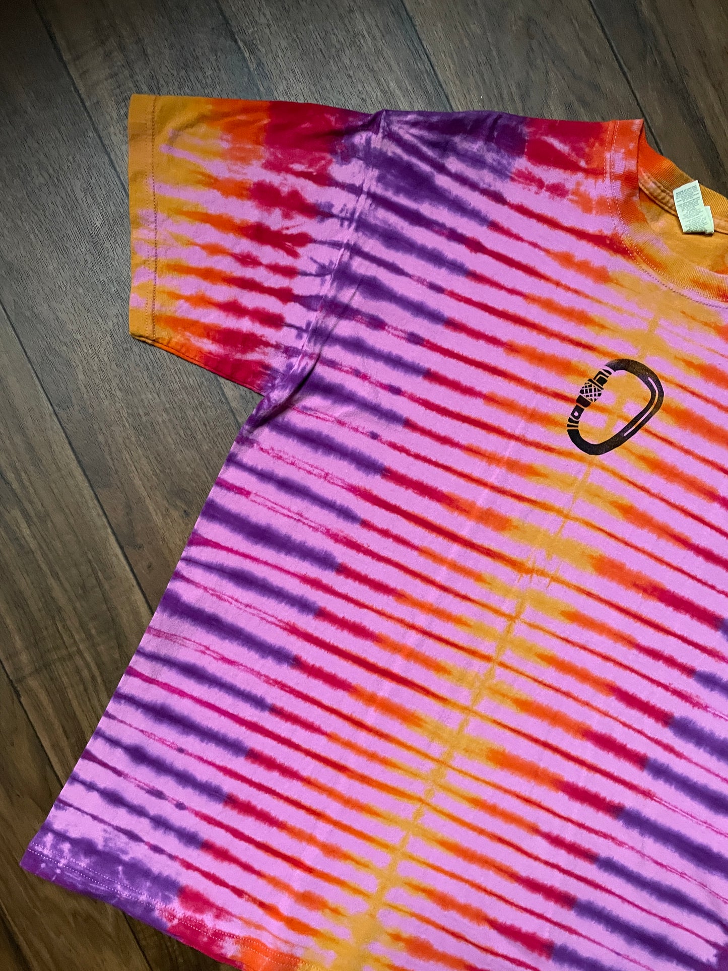 Men's Large Sunset Climbing Carabiner Tie Dye Short Sleeve T-Shirt