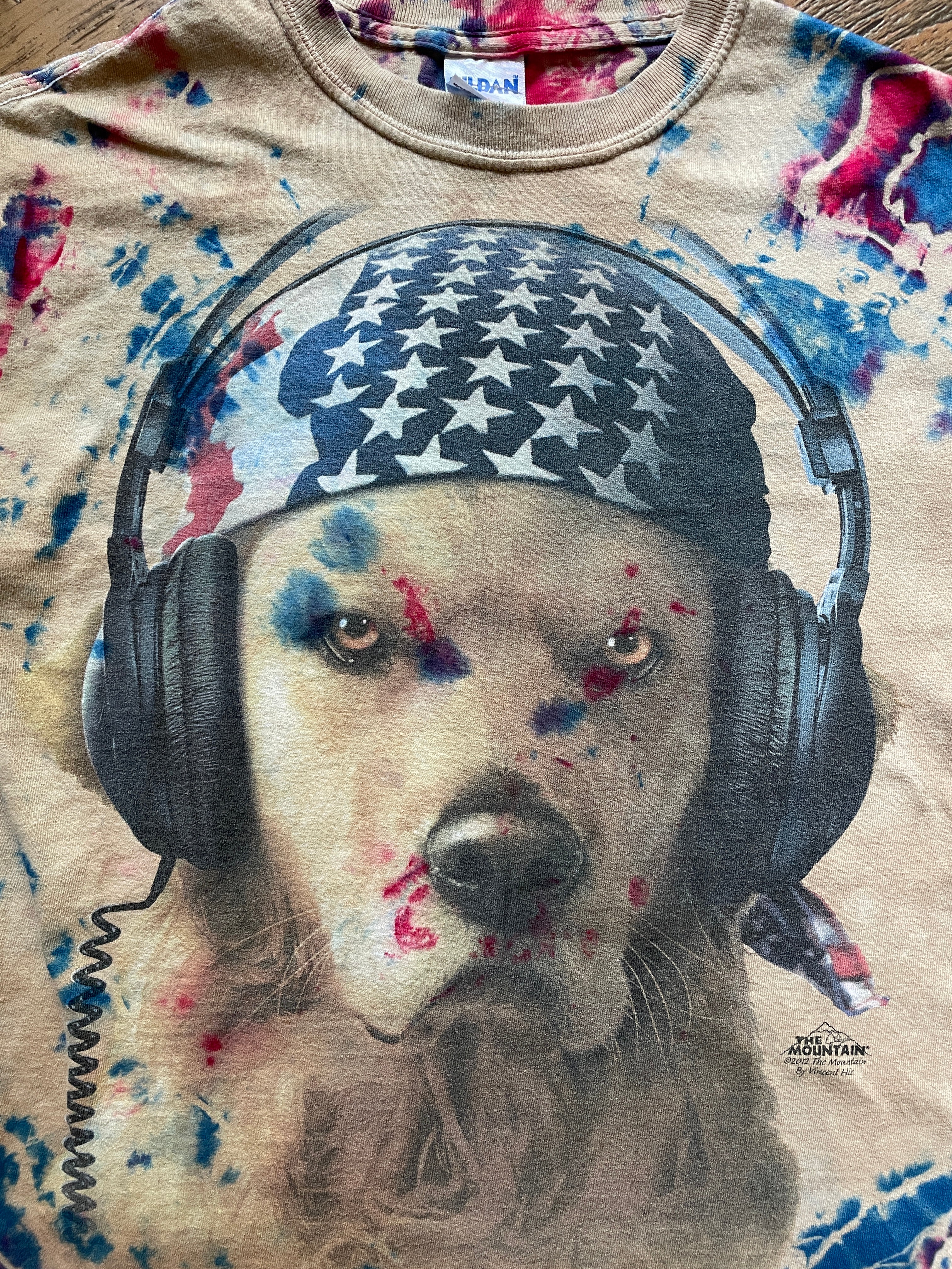 Golden Retriever Pilot Red White and Blue Geode Short Sleeve Tie Dye T-Shirt | Men's XS/Youth Large