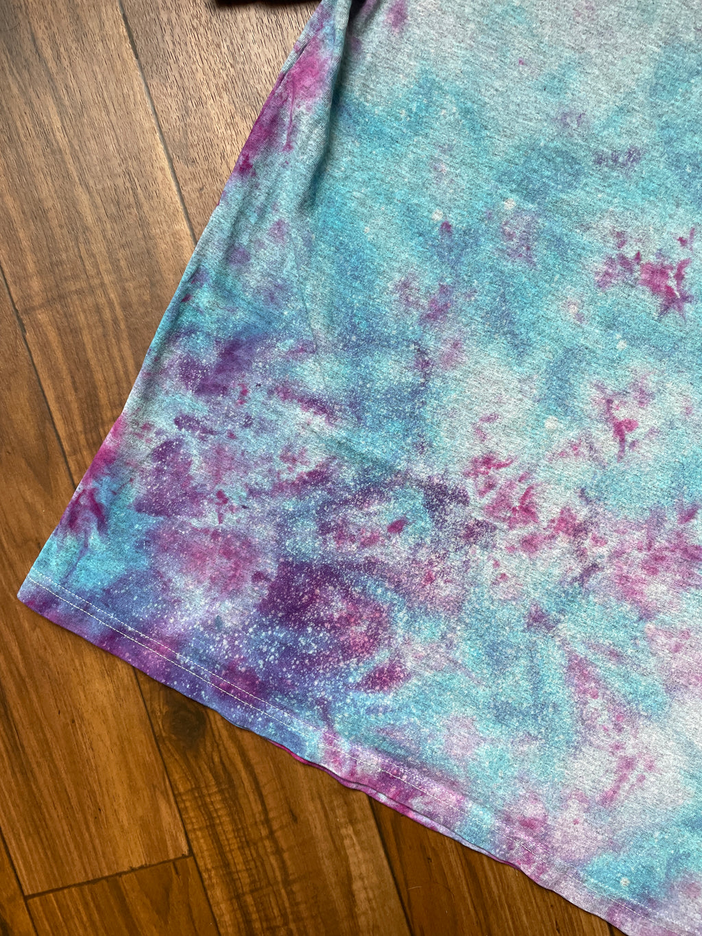 Men's Large Climbing Shoe Galaxy Tie Dye Short Sleeve T-Shirt