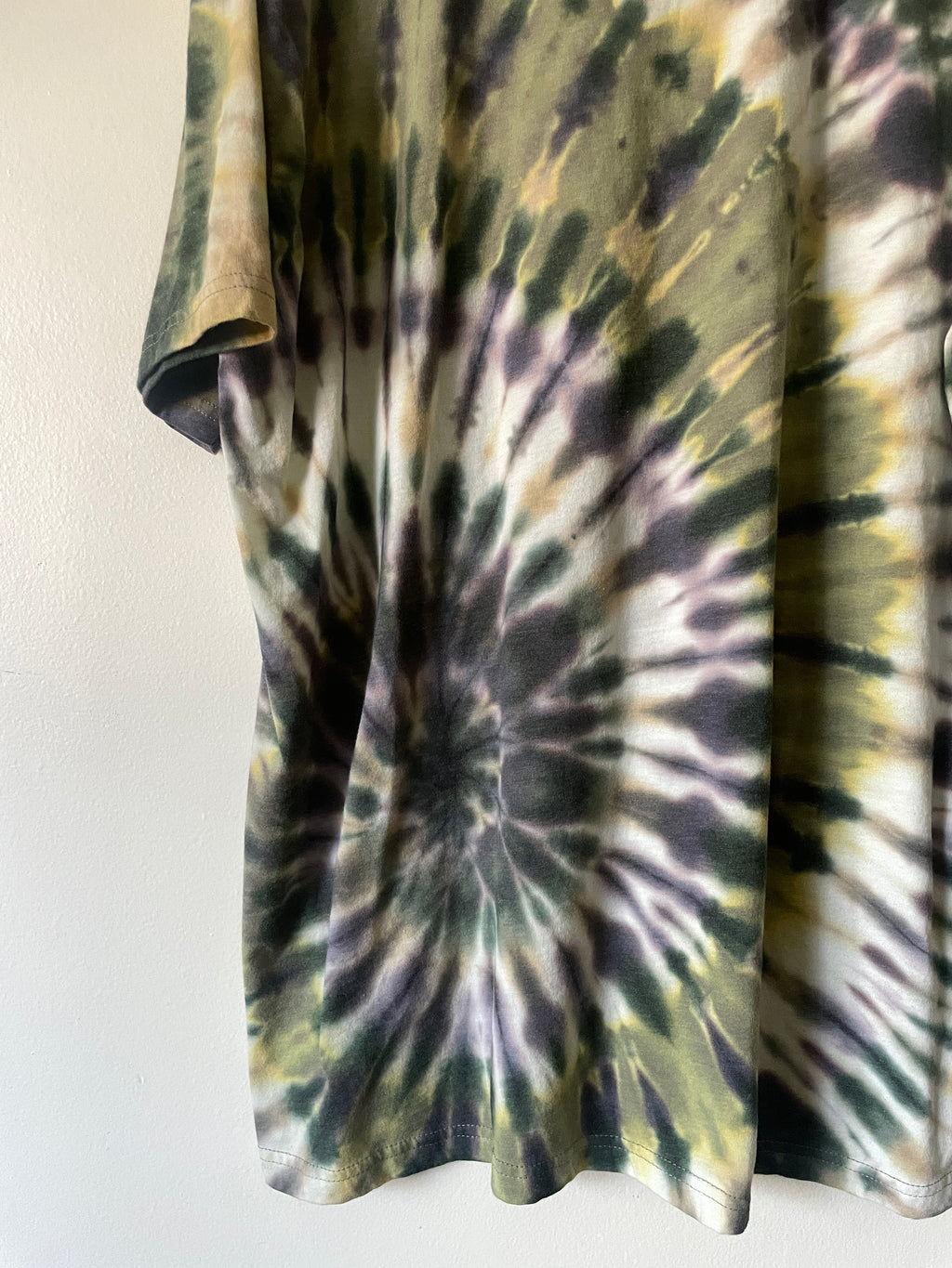 XXL Men’s Fisher Beer Handmade Reverse Tie Dye Short Sleeve T-Shirt | One-Of-a-Kind Upcycled Green, Brown, and Black Spiral Tie Dye Top