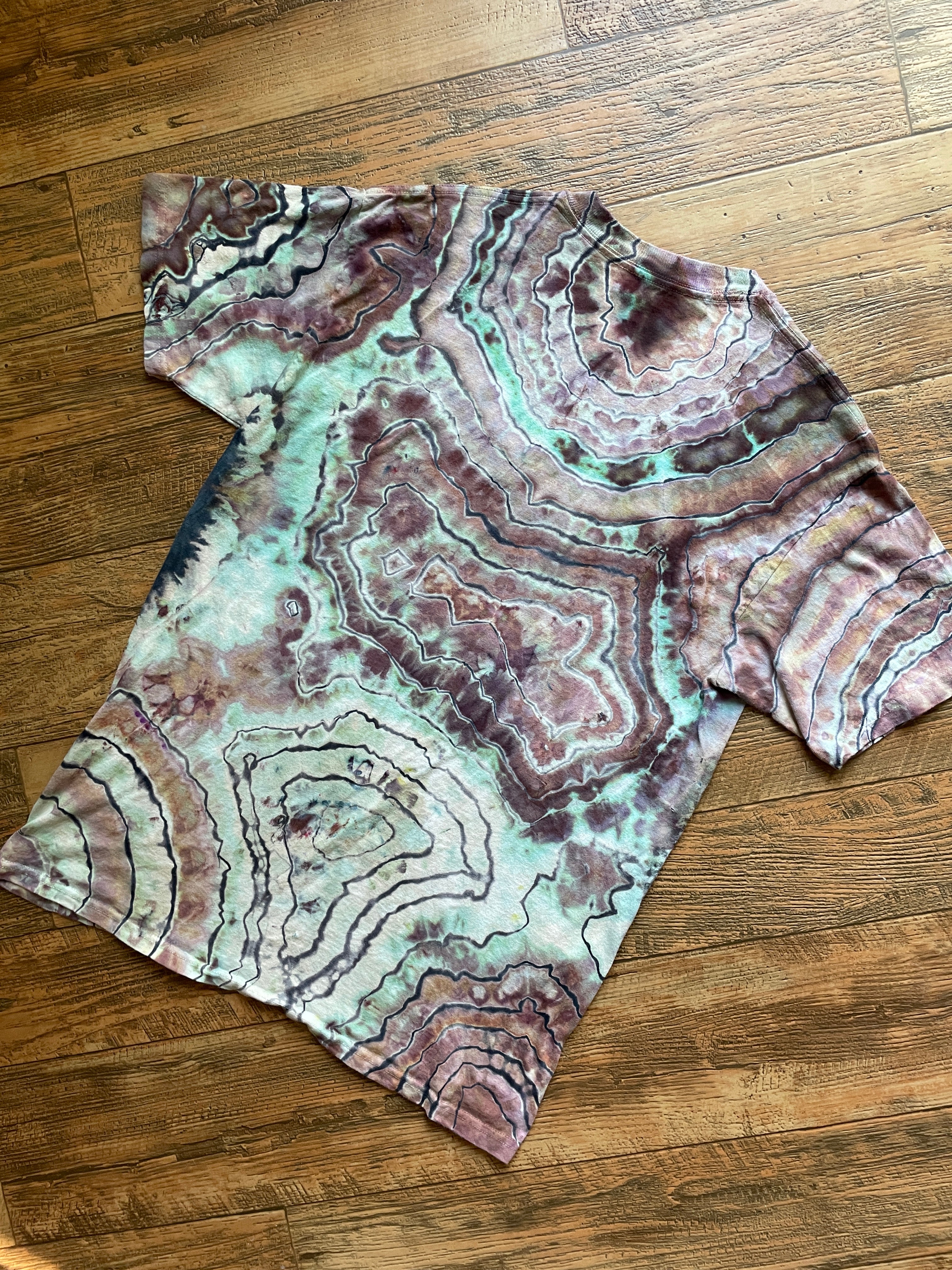 "Find 13 Wolves" Purple, Pink, and Teal Geode Tie Dye T-Shirt | Men's Medium, Short Sleeve