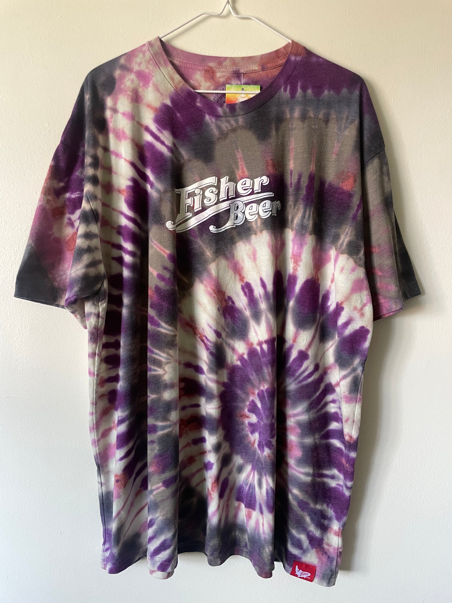 3XL Men’s Fisher Beer Handmade Reverse Tie Dye Short Sleeve T-Shirt | One-Of-a-Kind Upcycled Tan and Pink Spiral Tie Dye Top