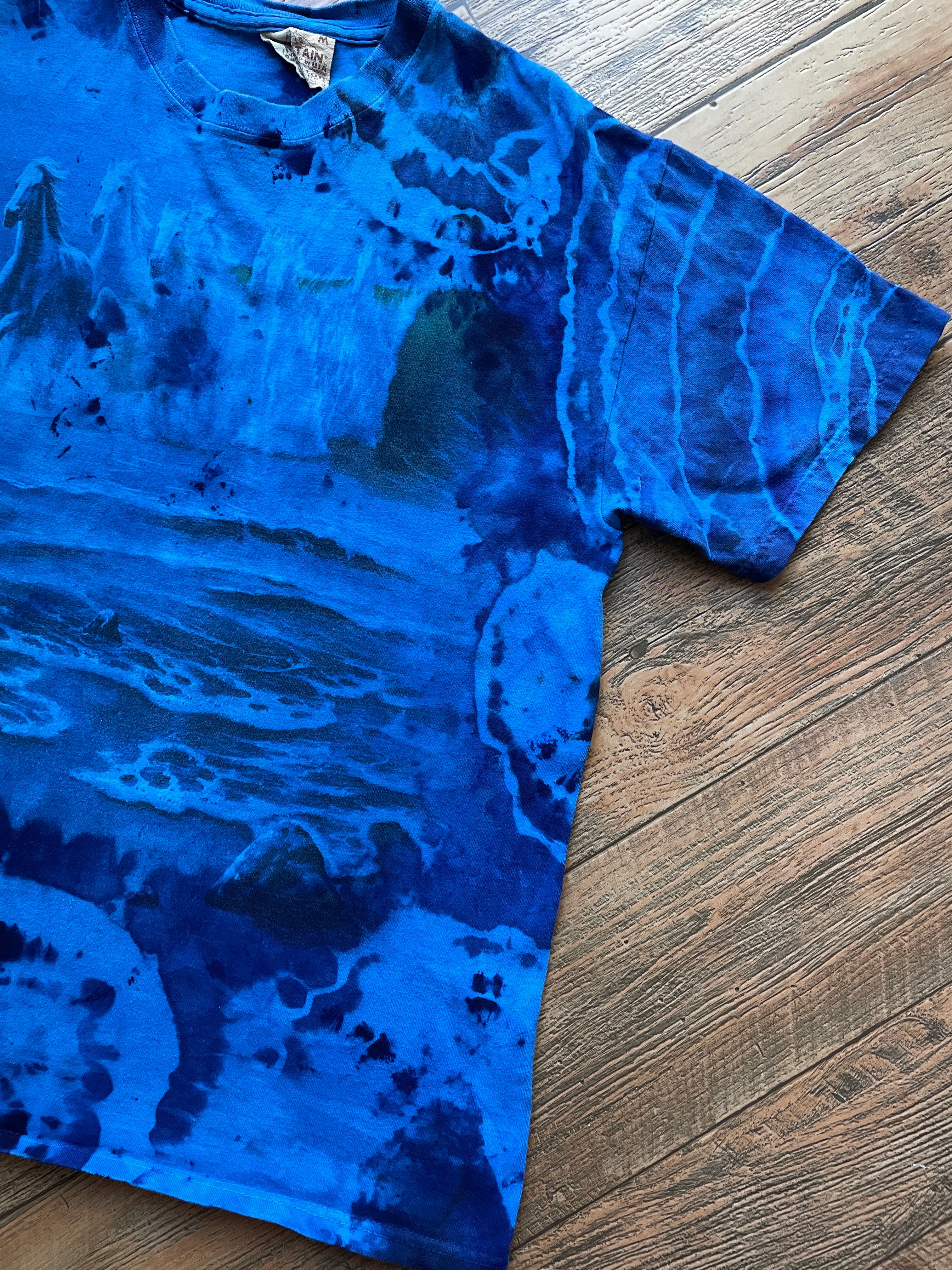 Waterfalls & Wild Horses Blue and Black Tie Dye T-Shirt | Men's Medium, Short Sleeve