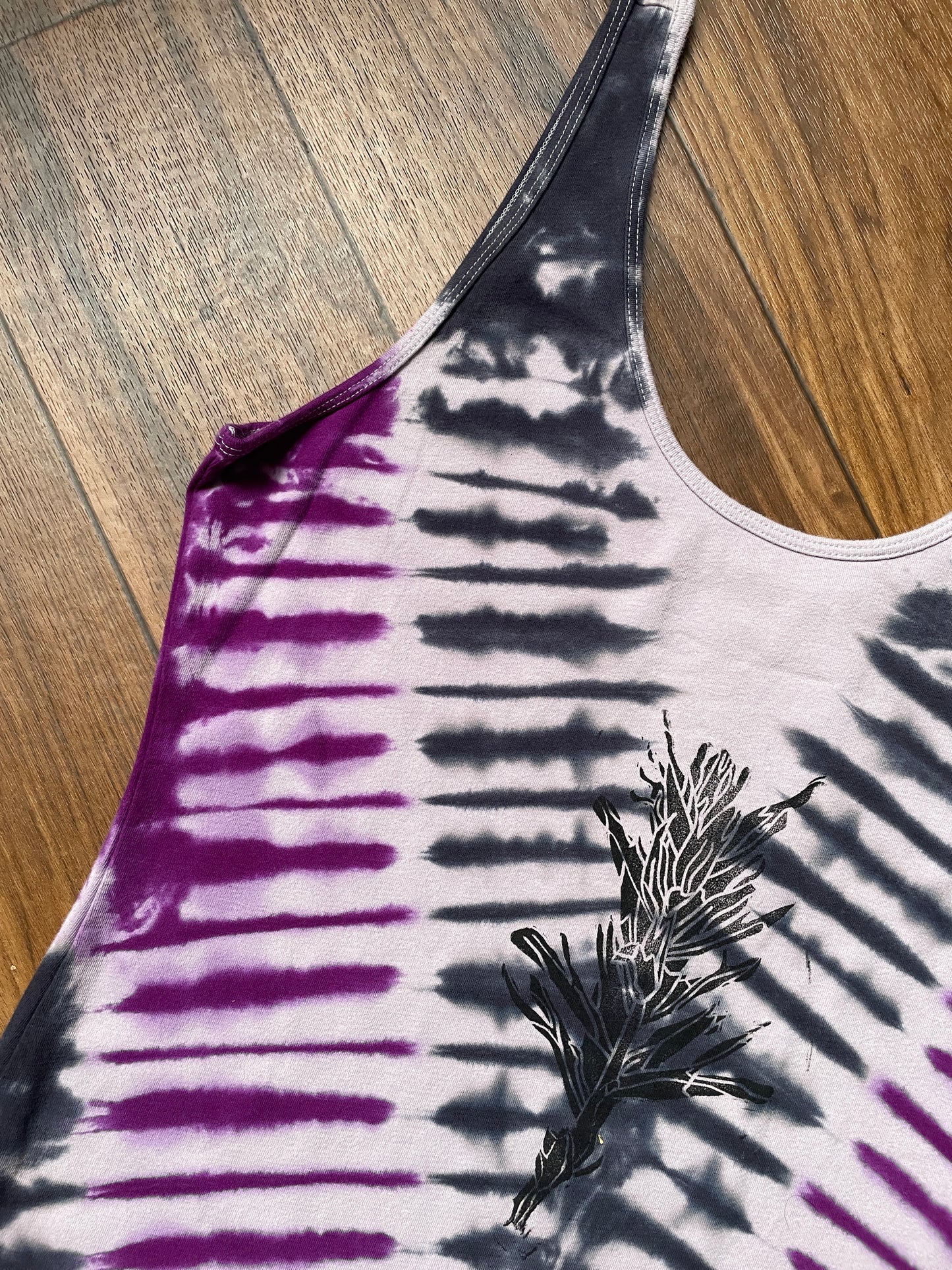 Women's Large Indian Paintbrush Tie Dye Tank Top