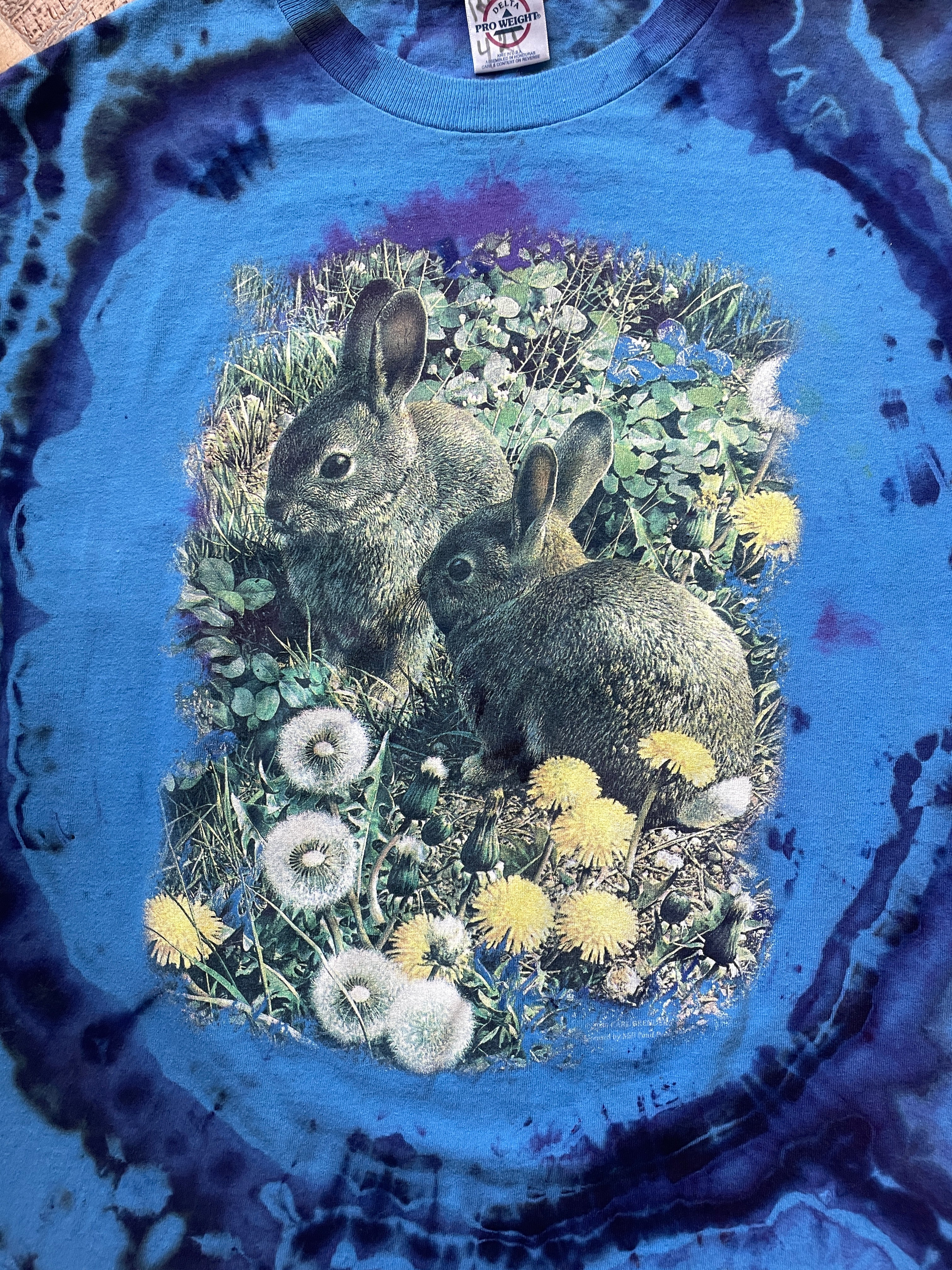 Bunny Rabbits Blue and Black Geode Tie Dye T-Shirt | Men's Medium, Short Sleeve