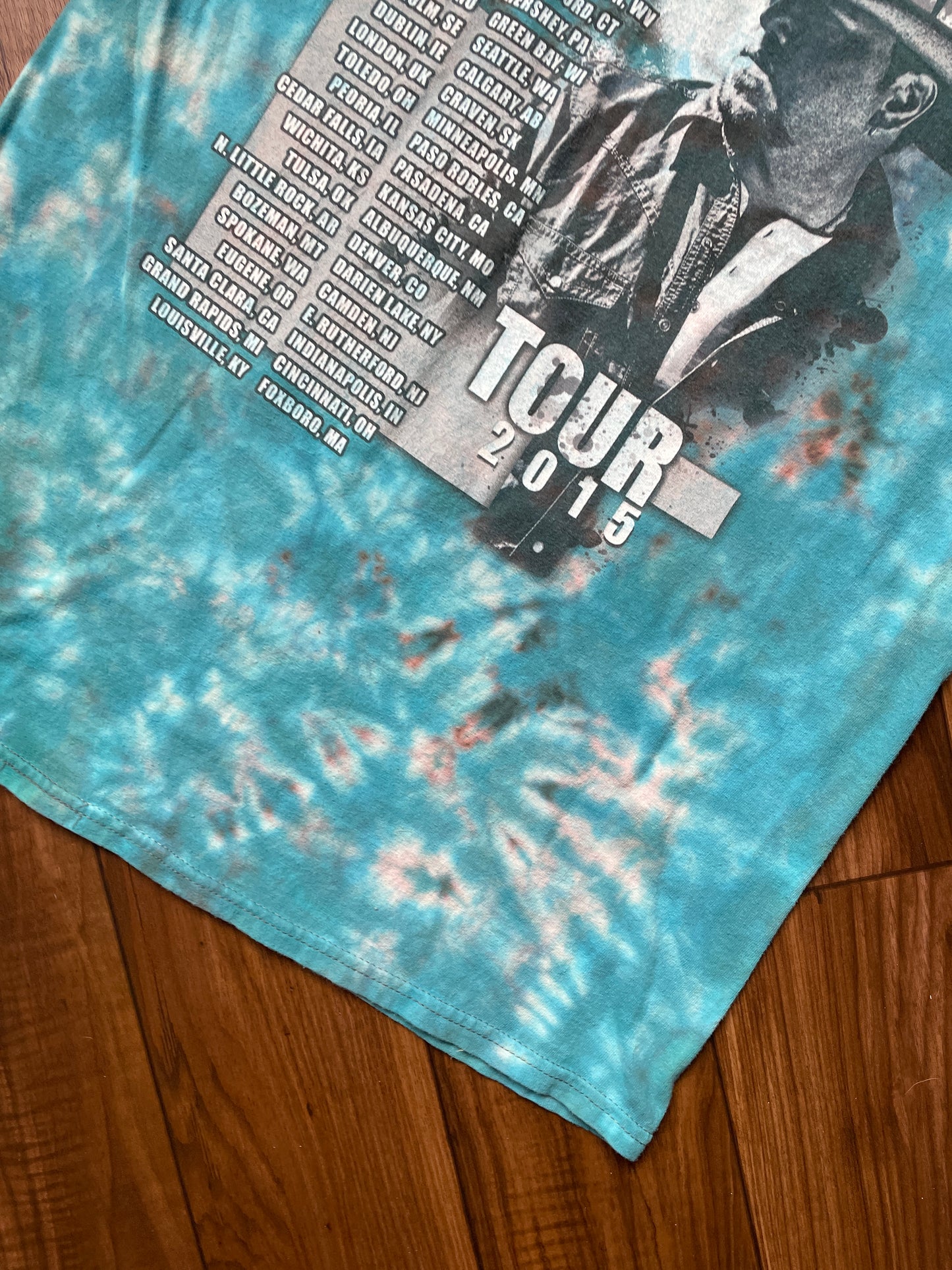 Men's Medium 2015 Jason Aldean Burn It Down Tour Tie Dye Short Sleeve T-Shirt