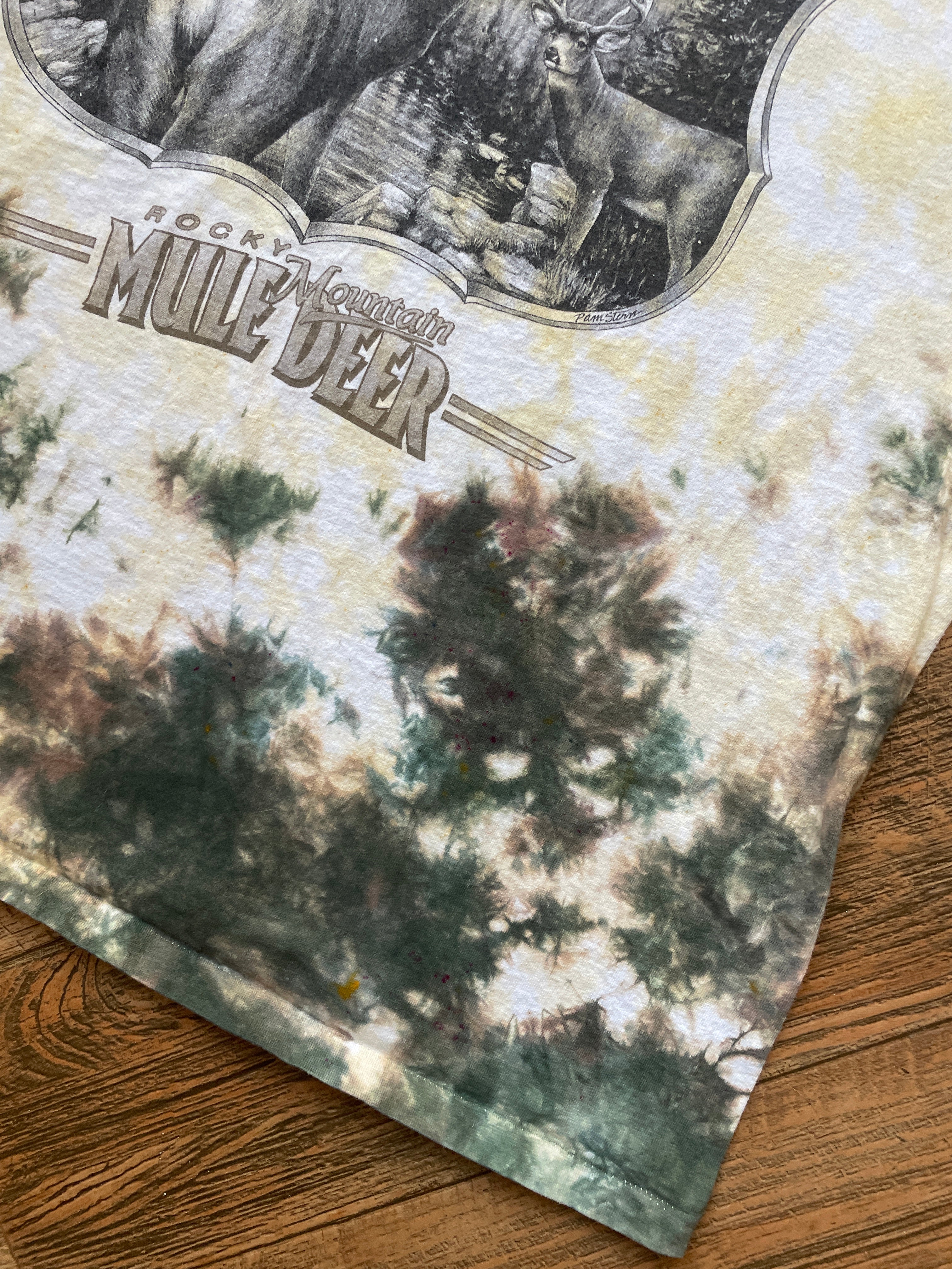 Rocky Mountain Mule Deer Tan & White Tie Dye T-Shirt | Men's Large, Short Sleeve